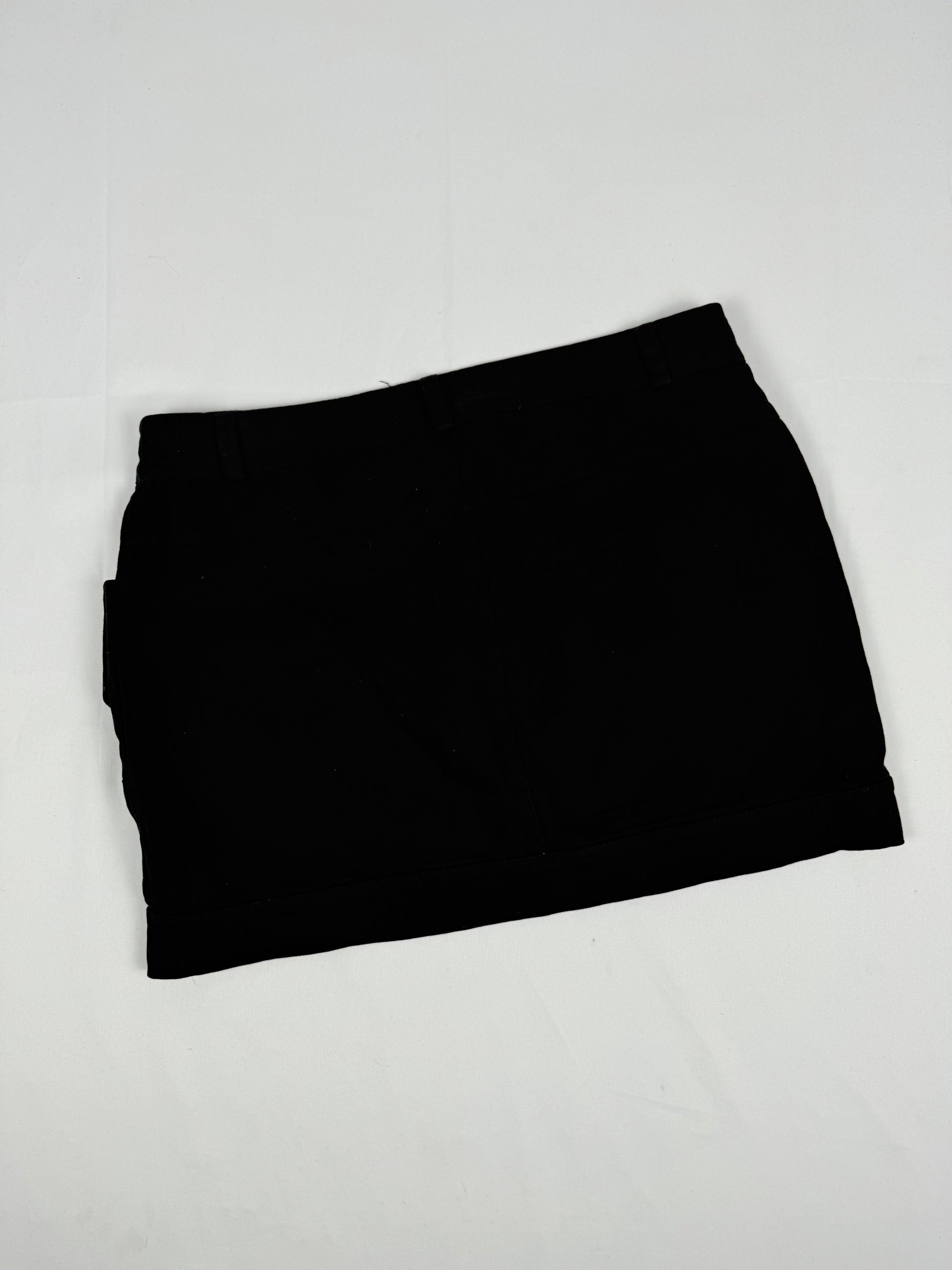 Black cotton low rise mini skirt (S/M)