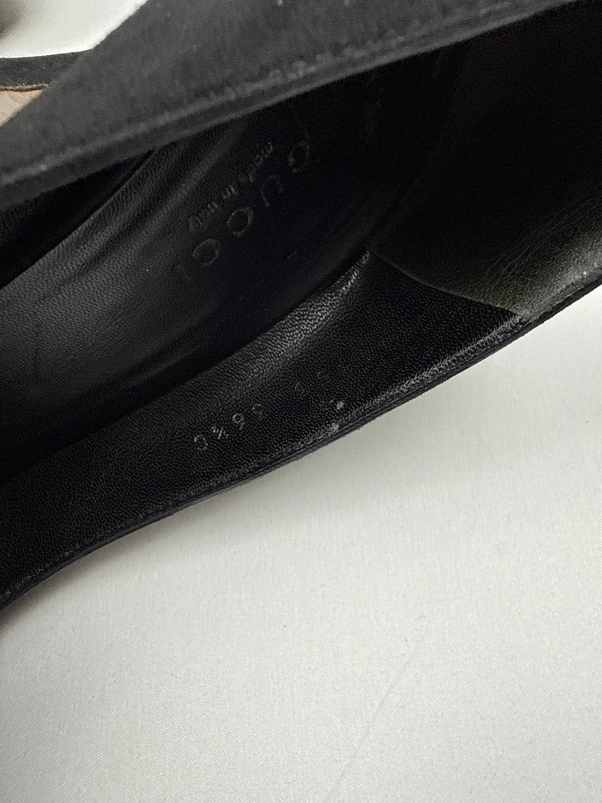 Black velvet open toes heels (36.5)