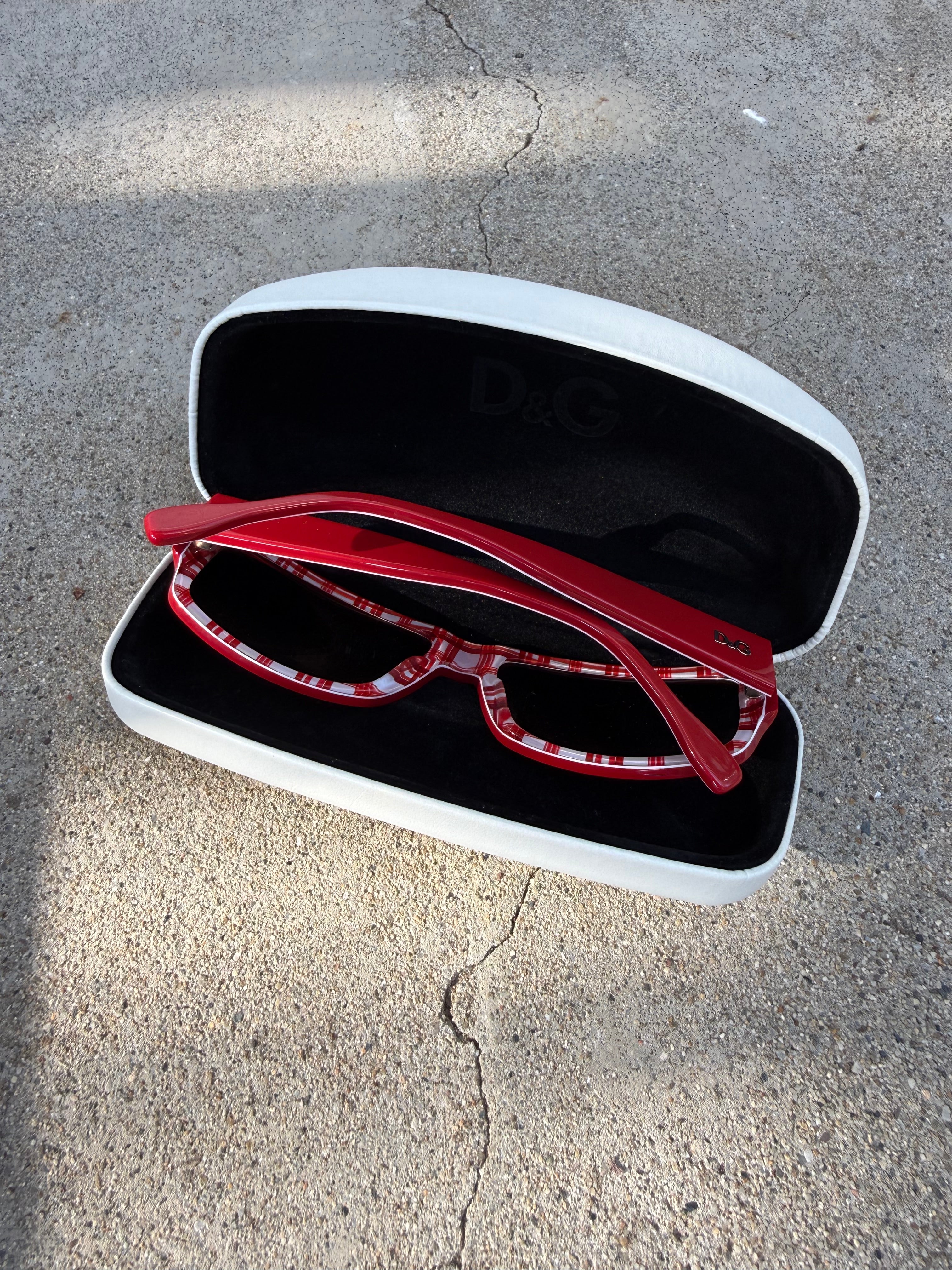 Red check print sunglasses