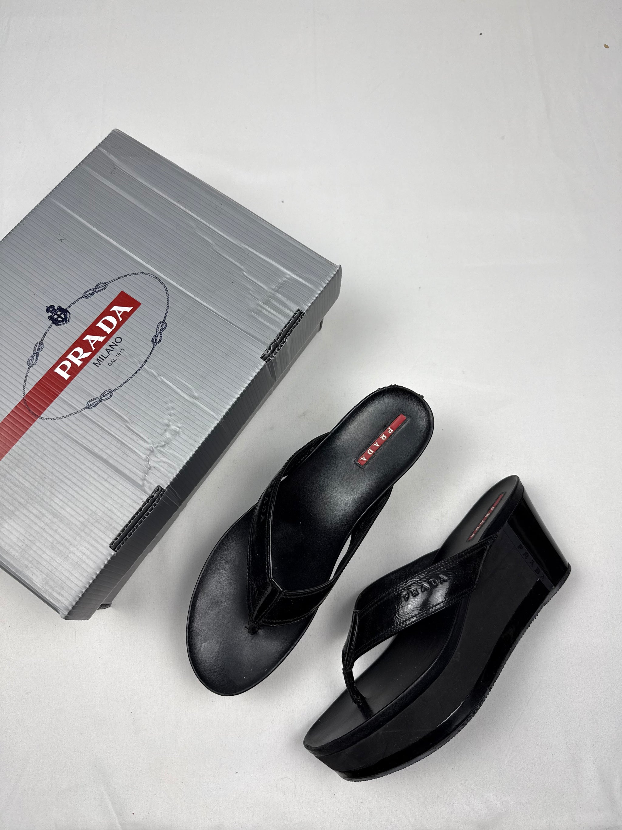Black thongs wedge heels mules (40)