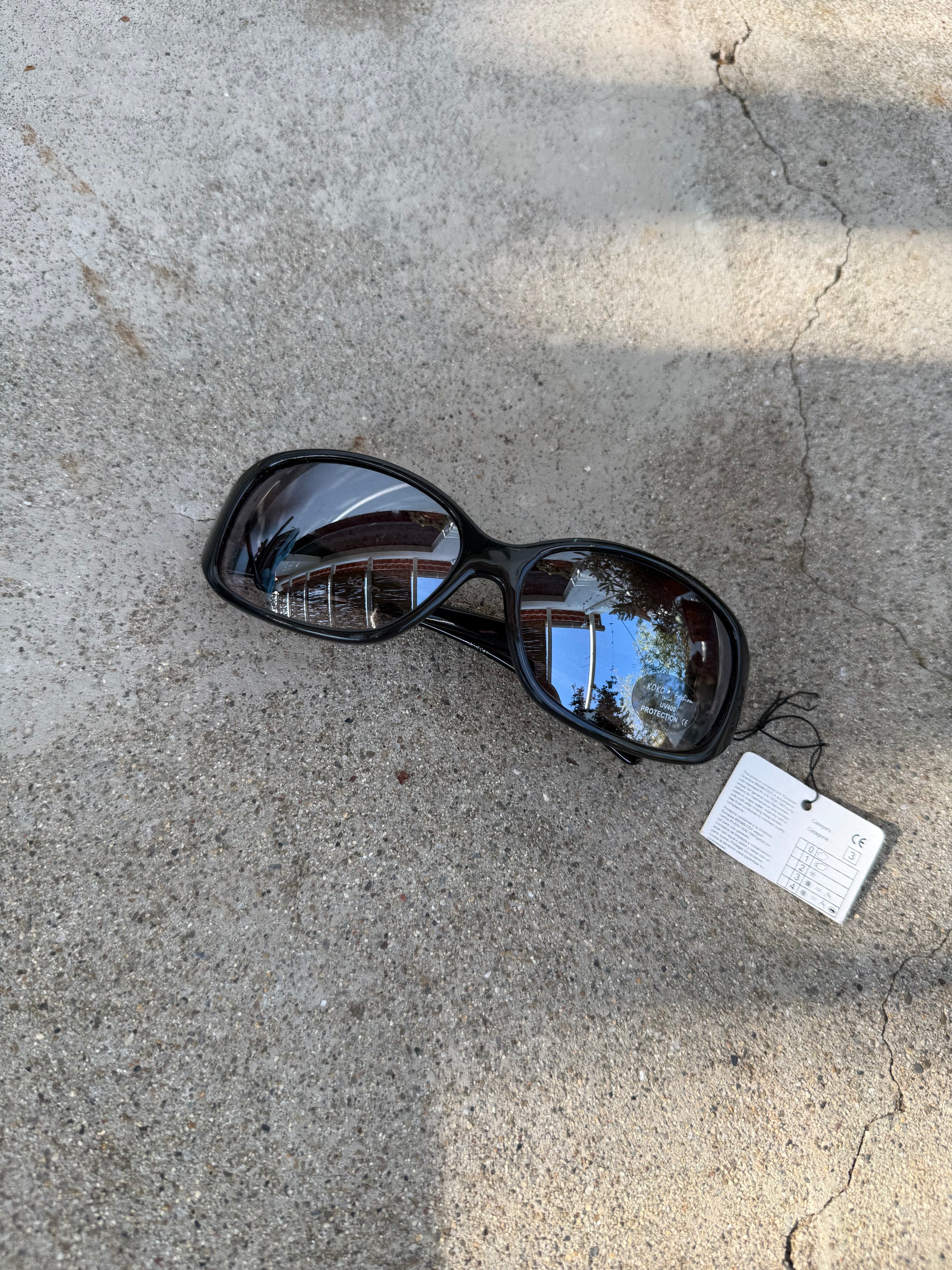 Black floral sunglasses