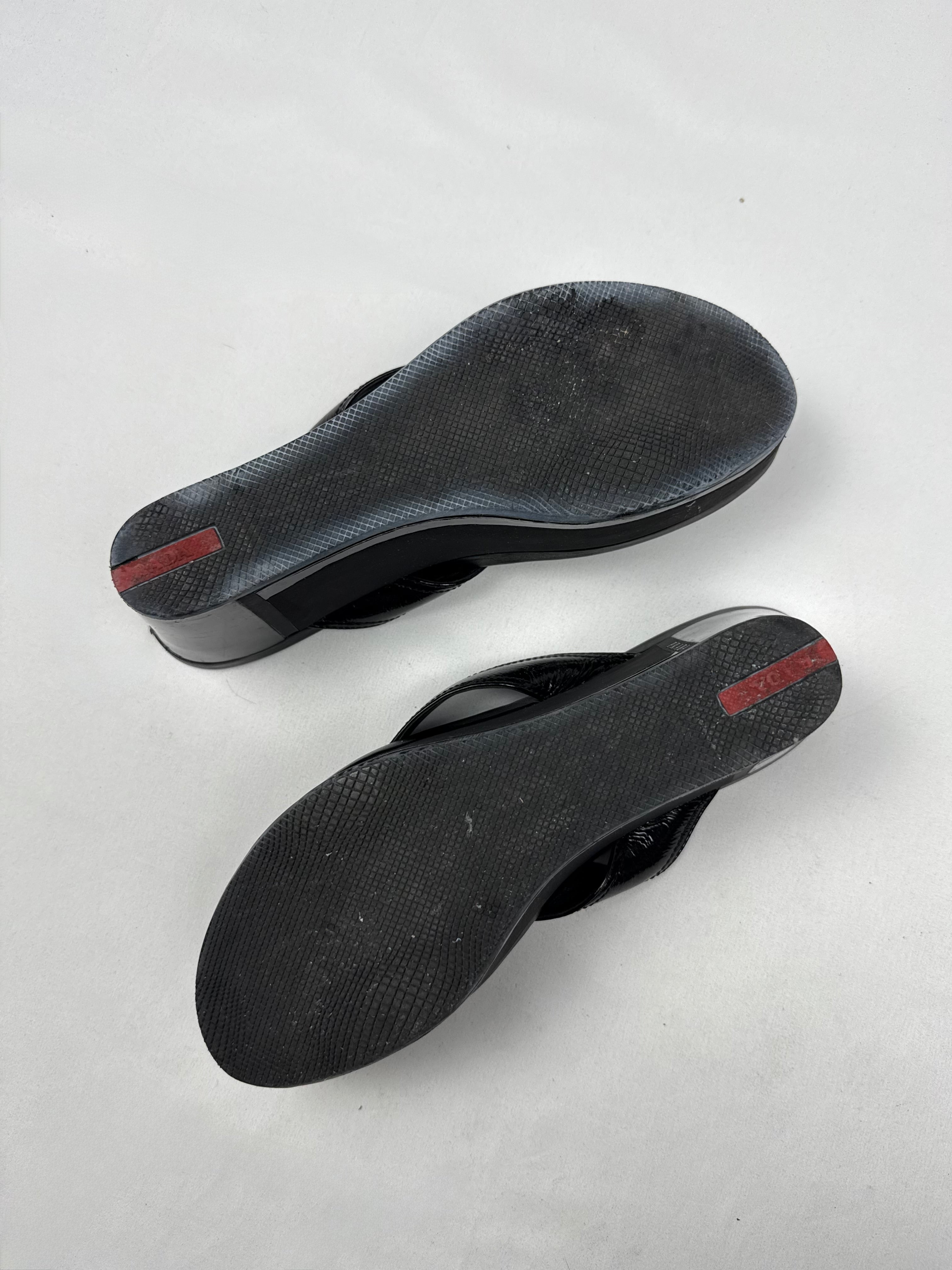 Black thongs wedge heels mules (40)