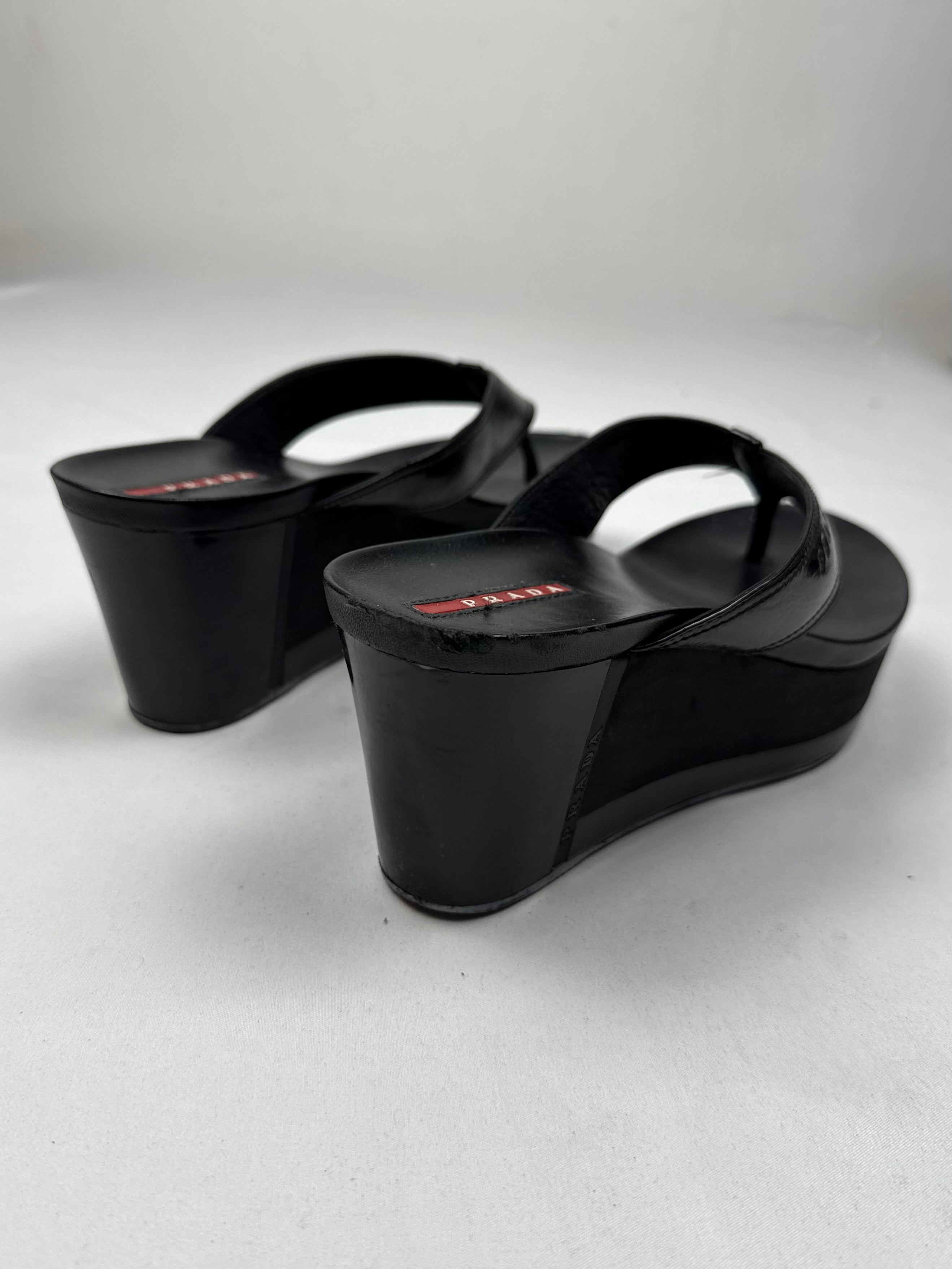 Black thongs wedge heels mules (40)