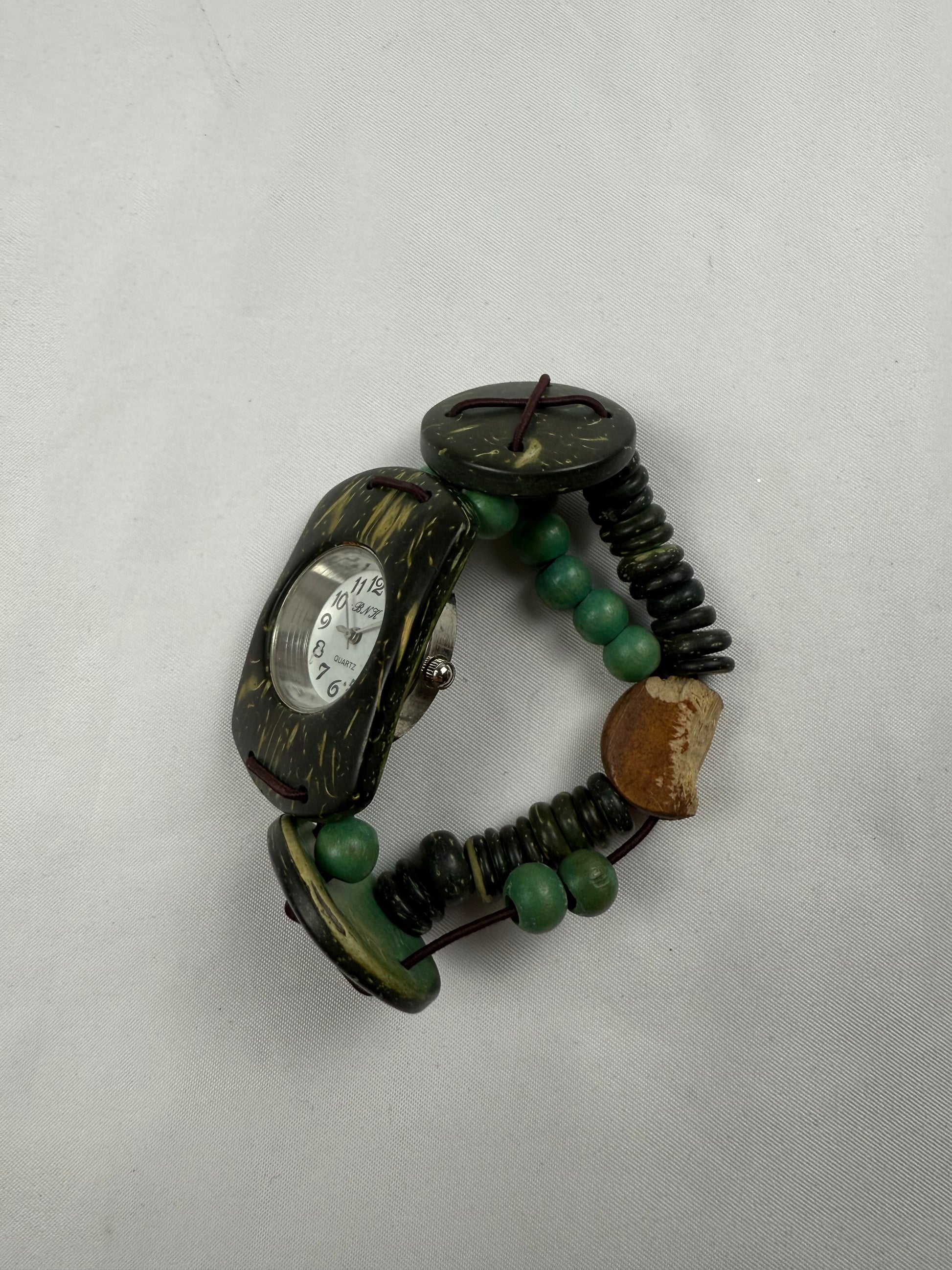 Vintage green wood bracelet watch jewelry