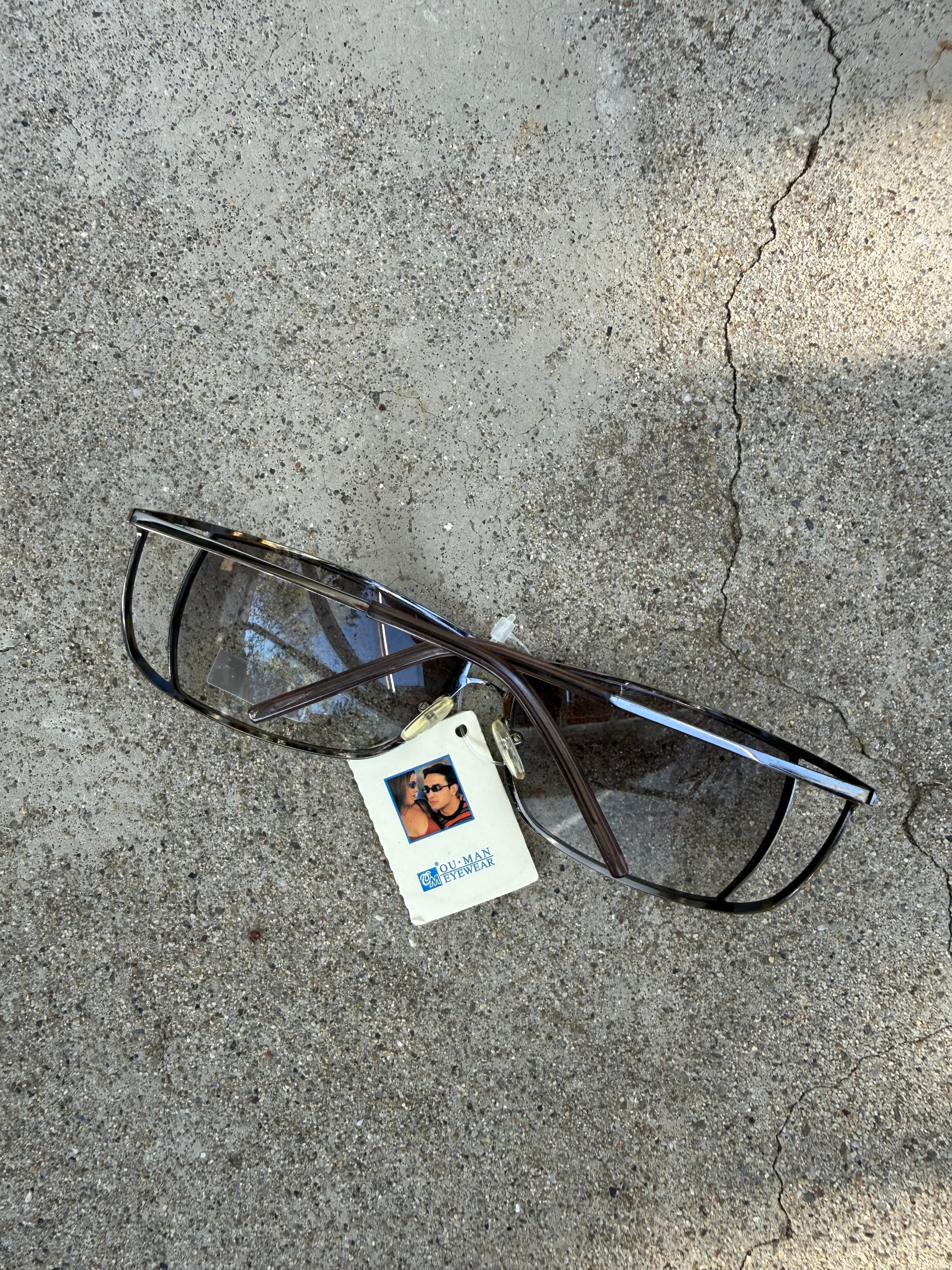 Black brand new sunglasses