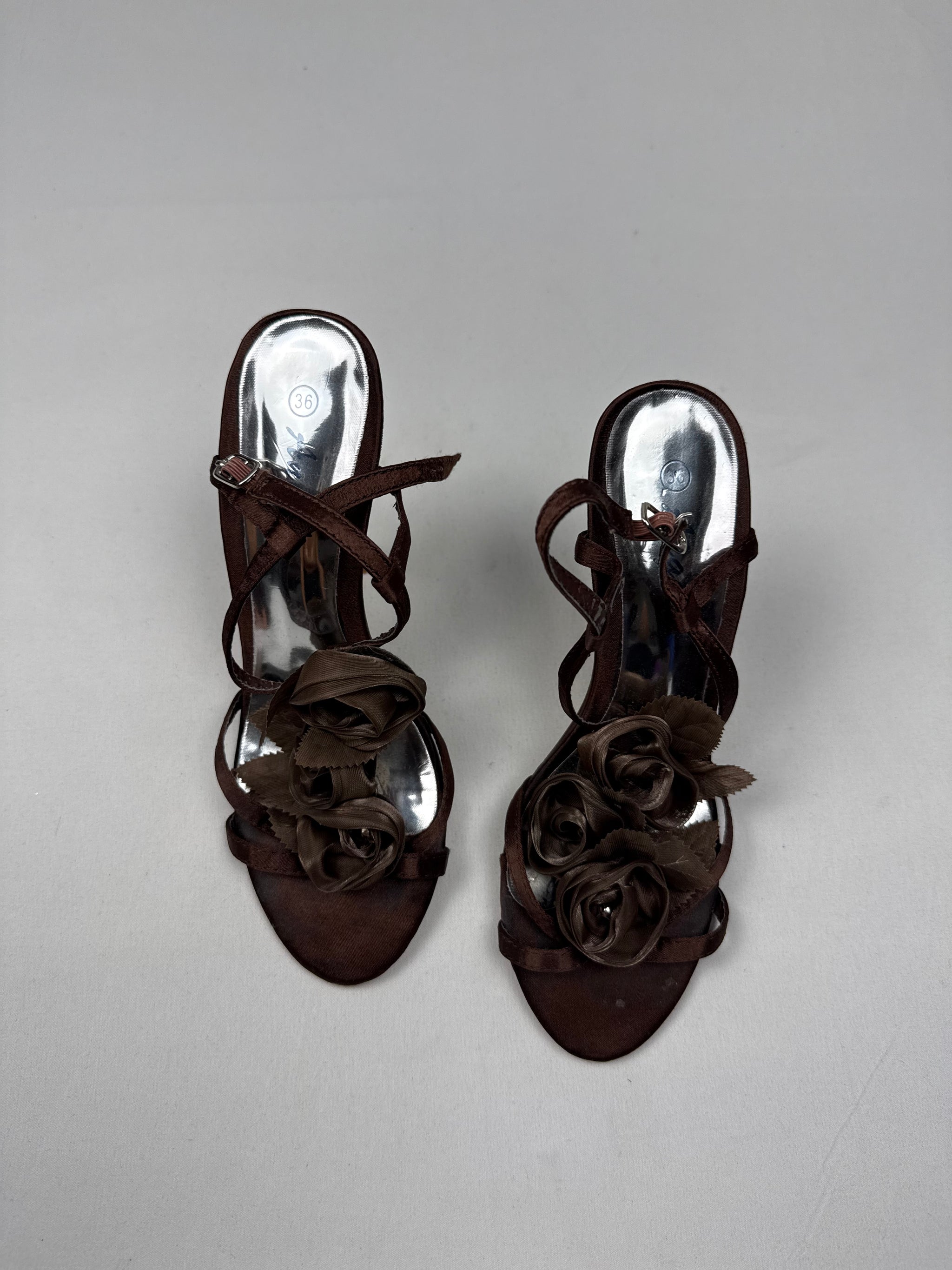 Brown flower appliquée heels (36)