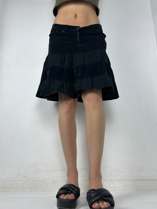 Black ribbed velvet denim pleated mid skirt (S/M)