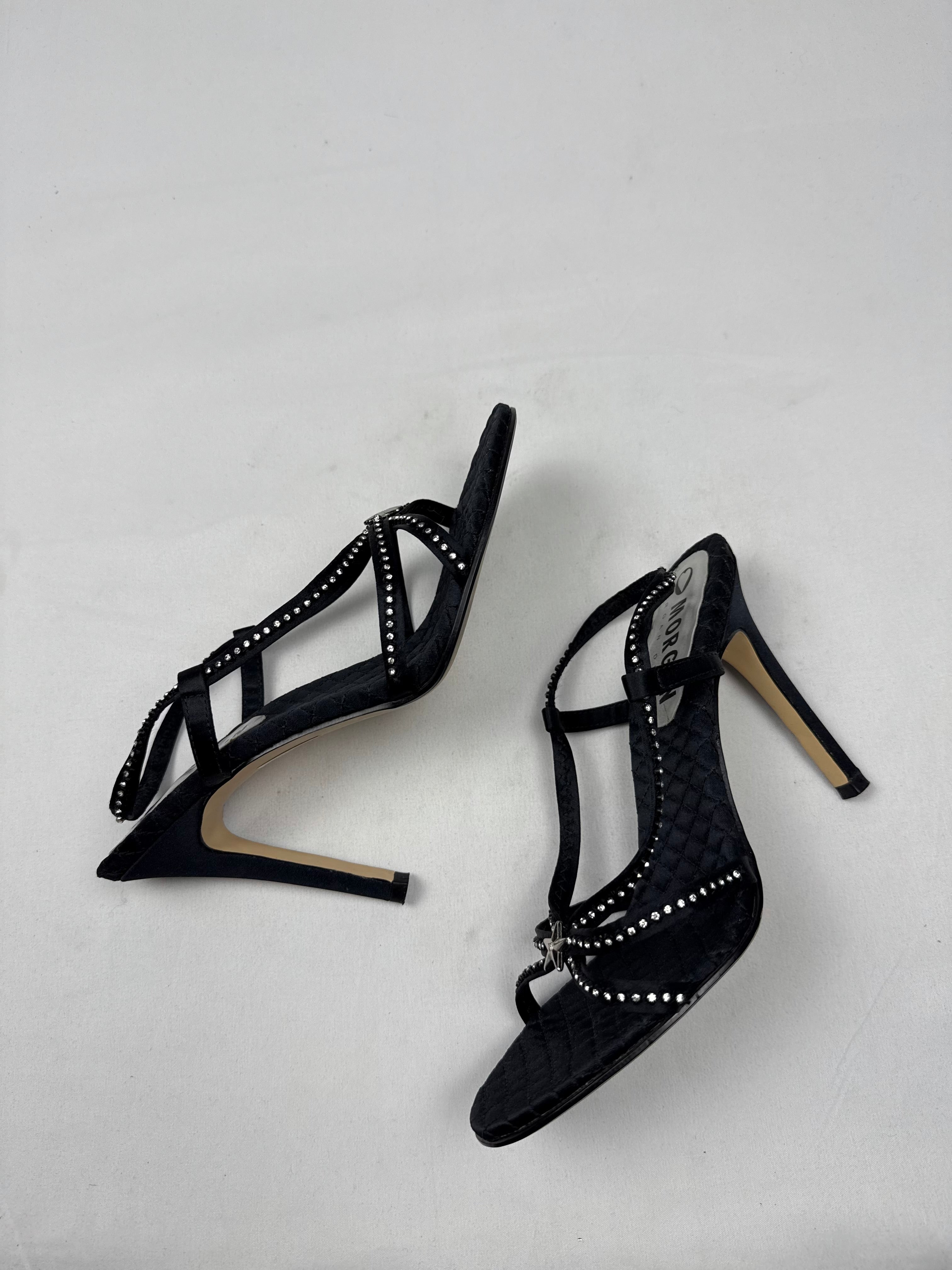 Black seashell rhinestones heels