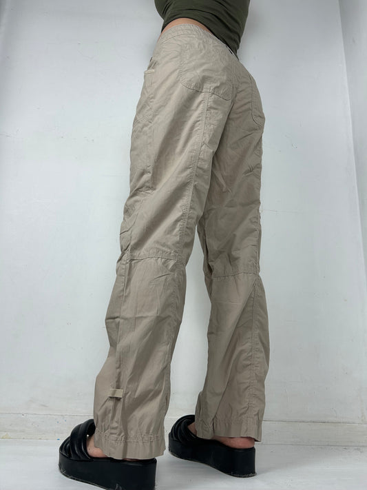 Beige cargo low rise baggy pants (L)