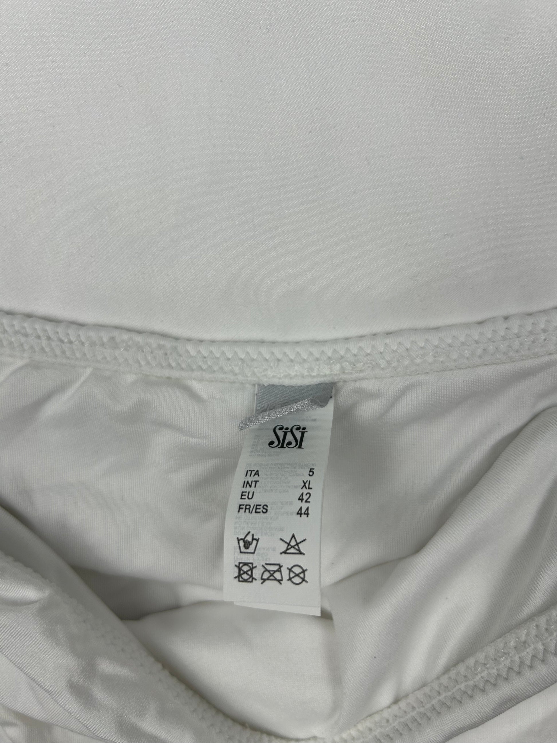 White lycra shorty bikini set (XL)