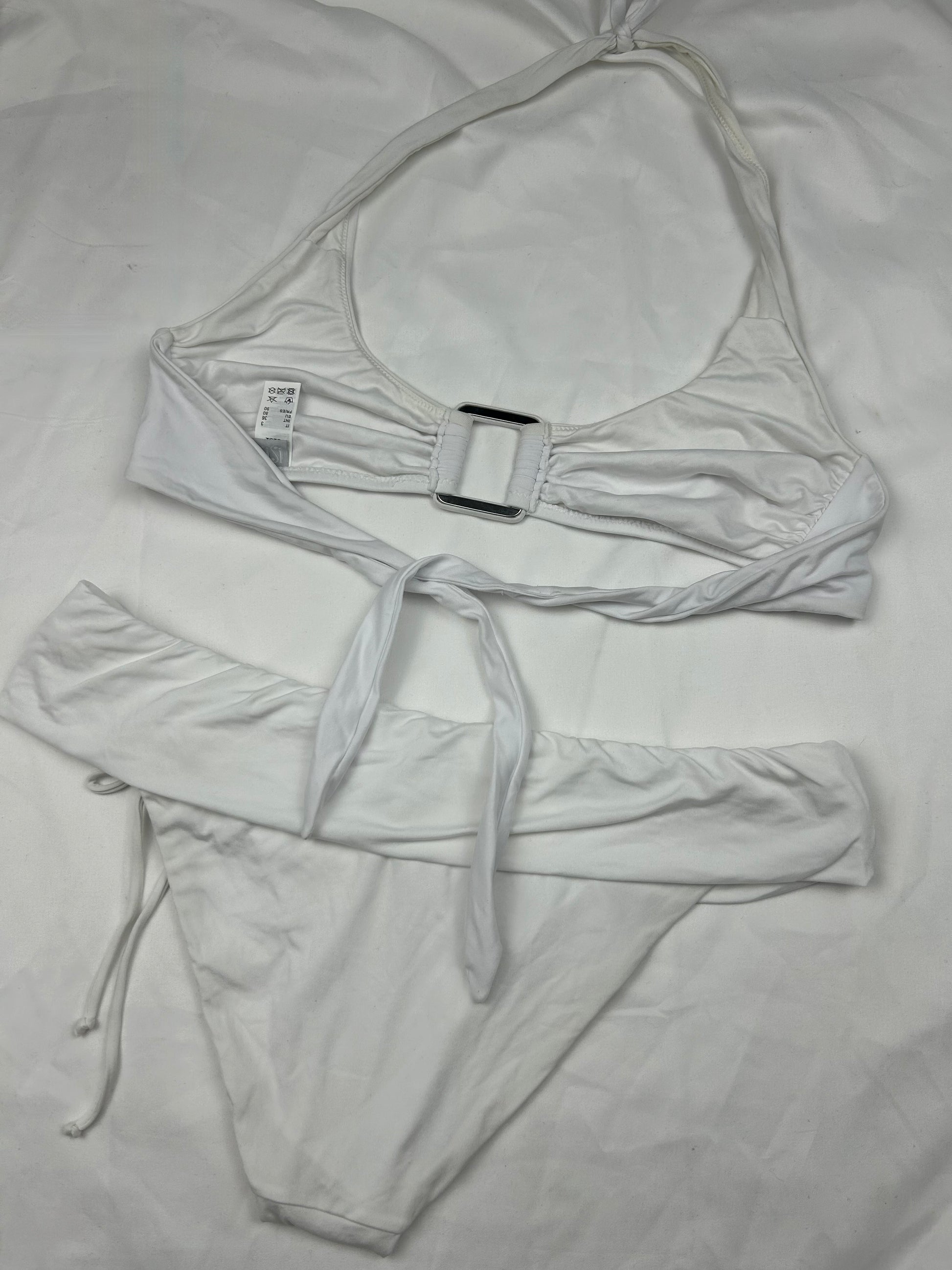 White lycra shorty bikini set (XL)