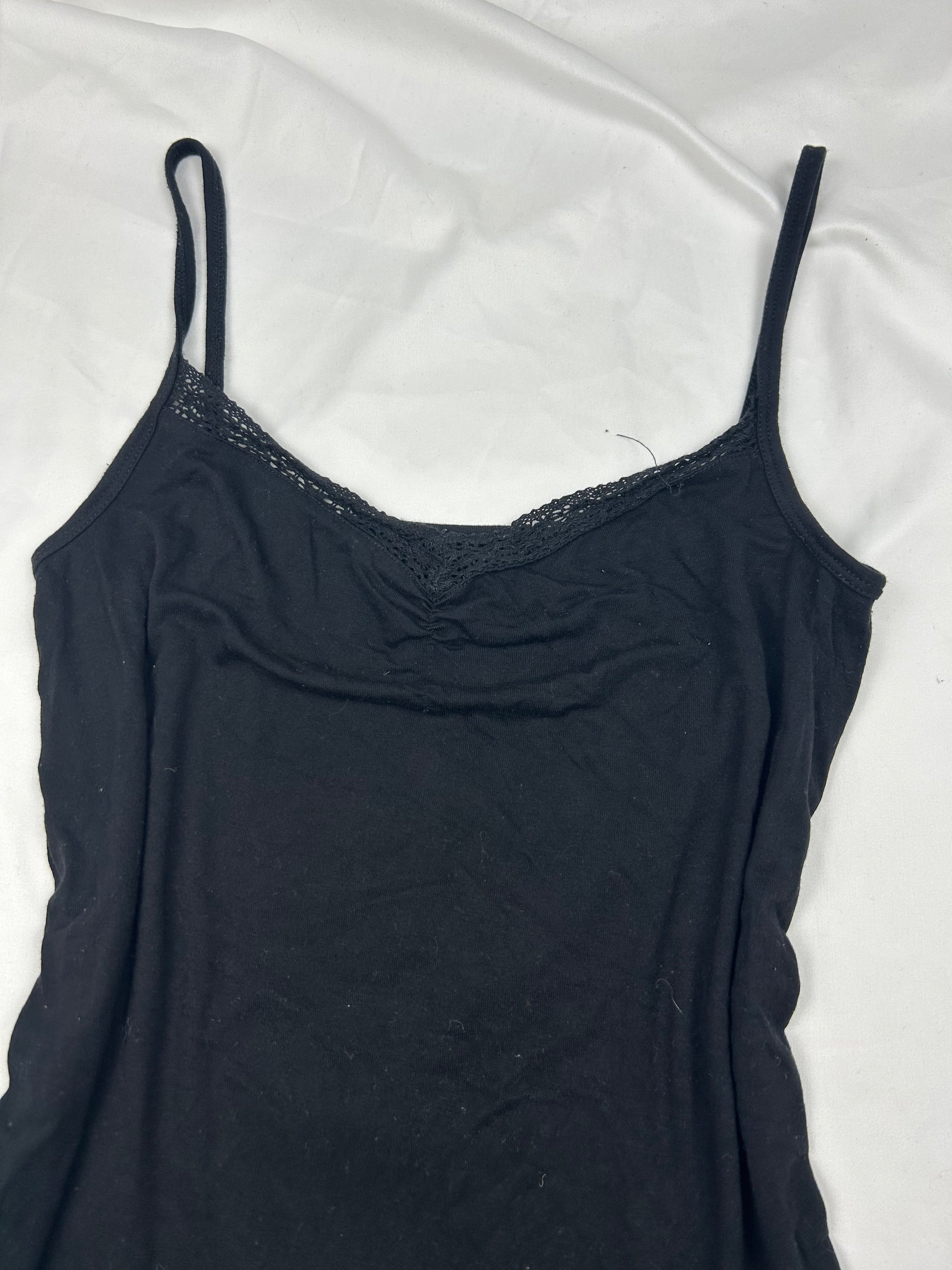 Black stretchy cami top (M)