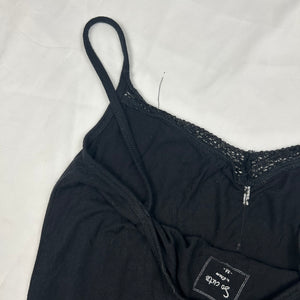 Black stretchy cami top (M)