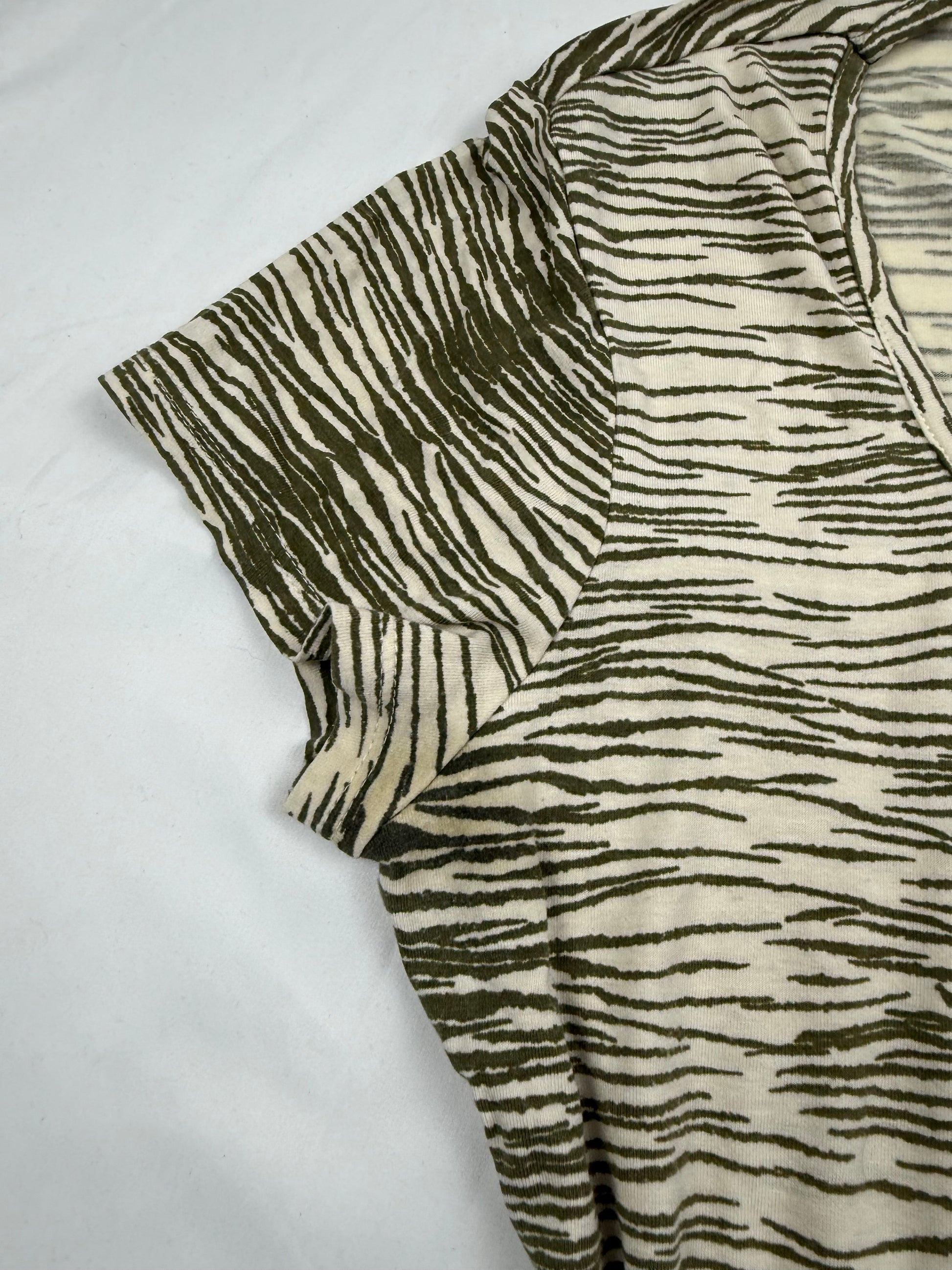 Khaki tiger print cotton tee (L)