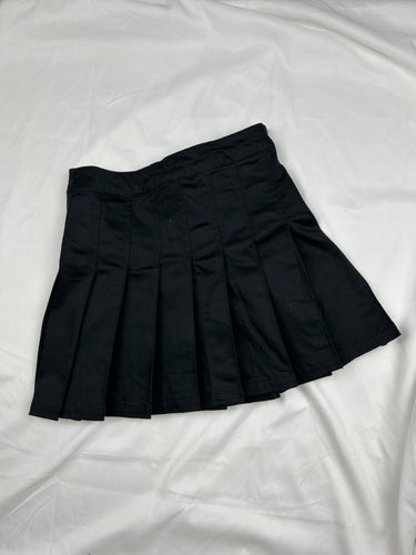 Black 100% cotton mid rise pleated mini skirt (XS)