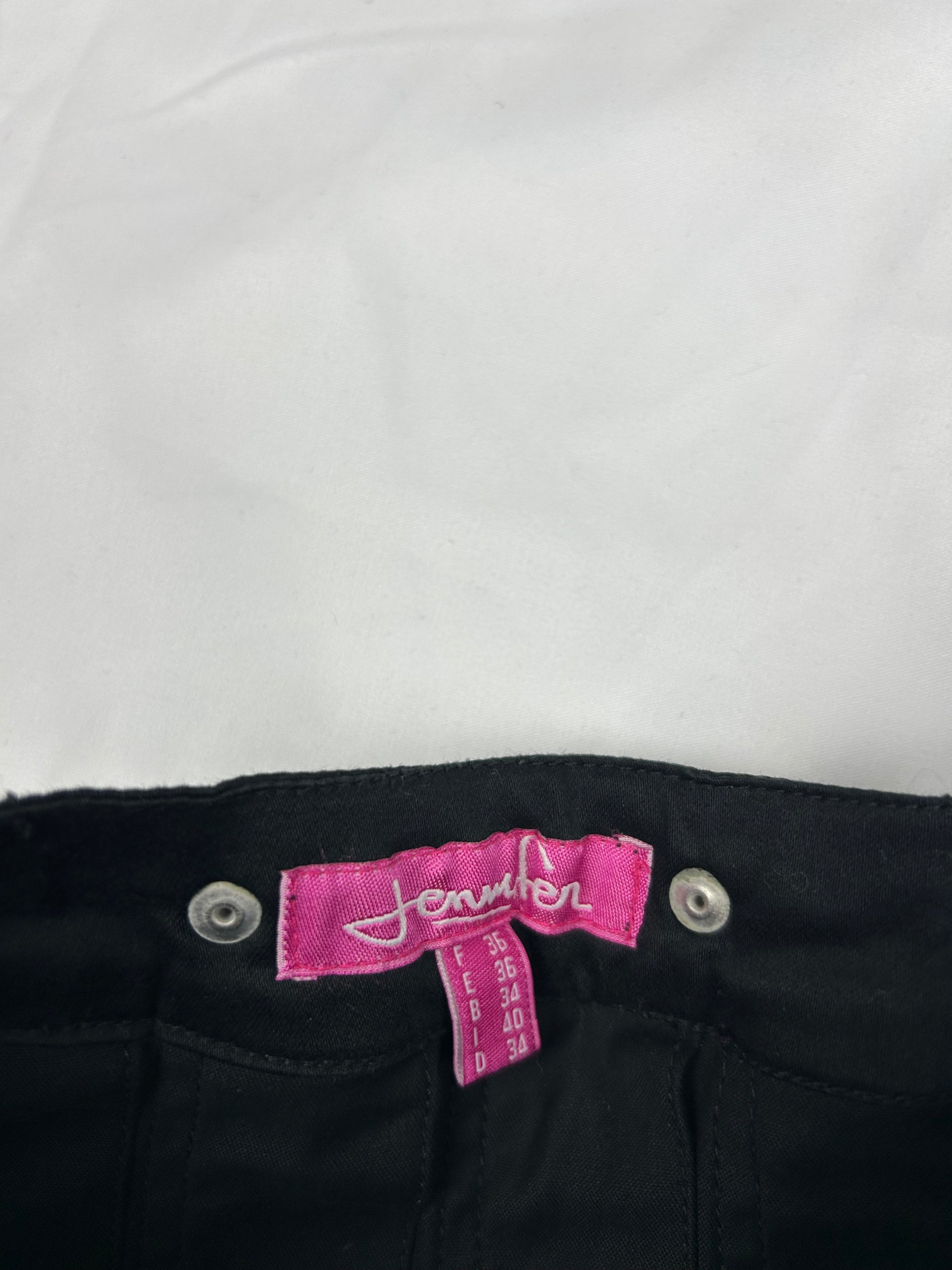 Black 100% cotton mid rise pleated mini skirt (XS)