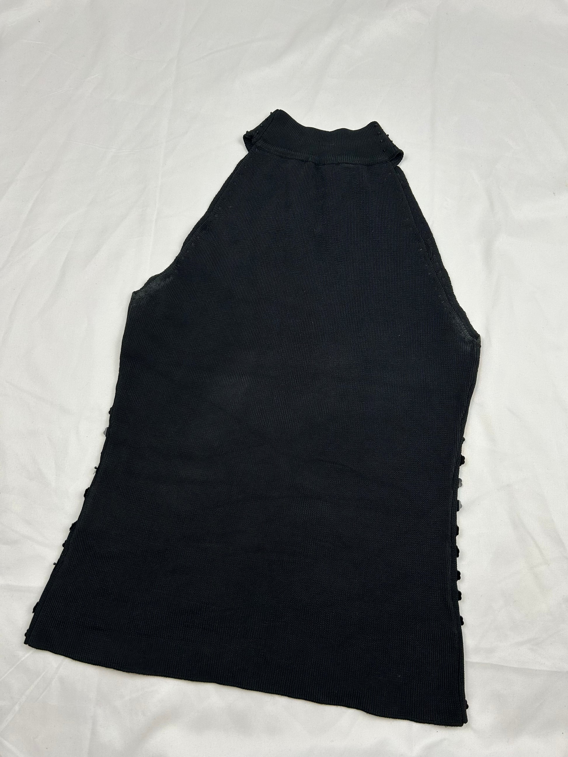 Black pearls tight fit top (S/M)