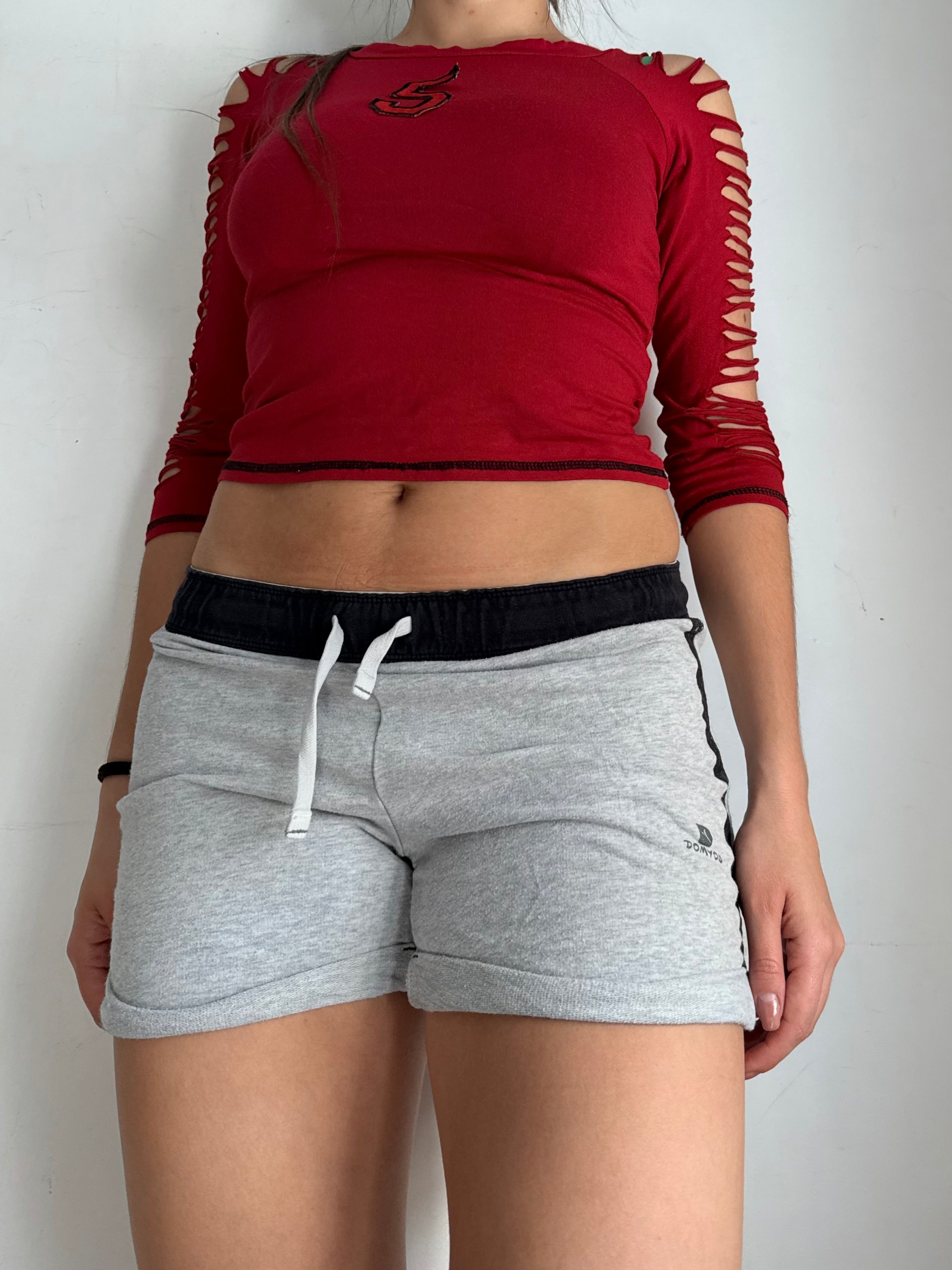 Grey activewear low rise mini short (S)