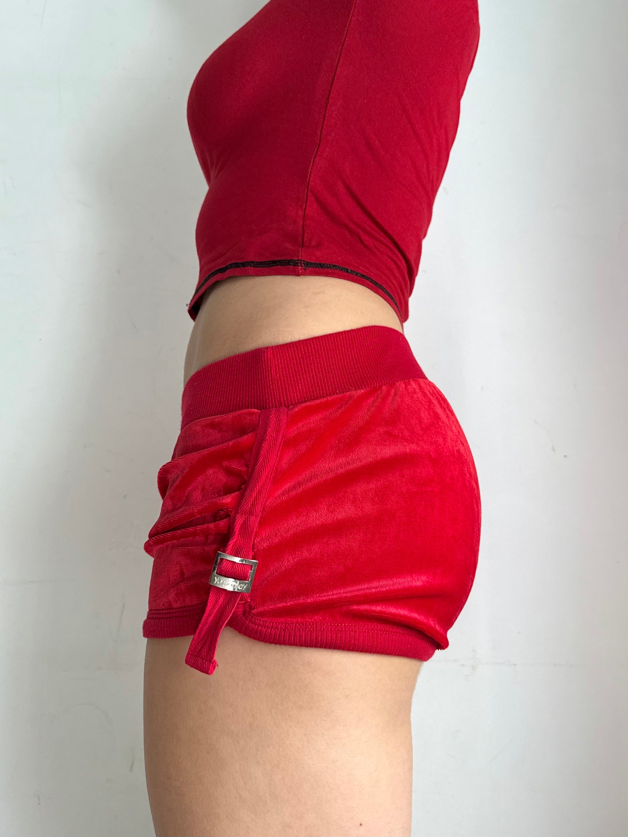 Red velvet low rise mini short (M/L)