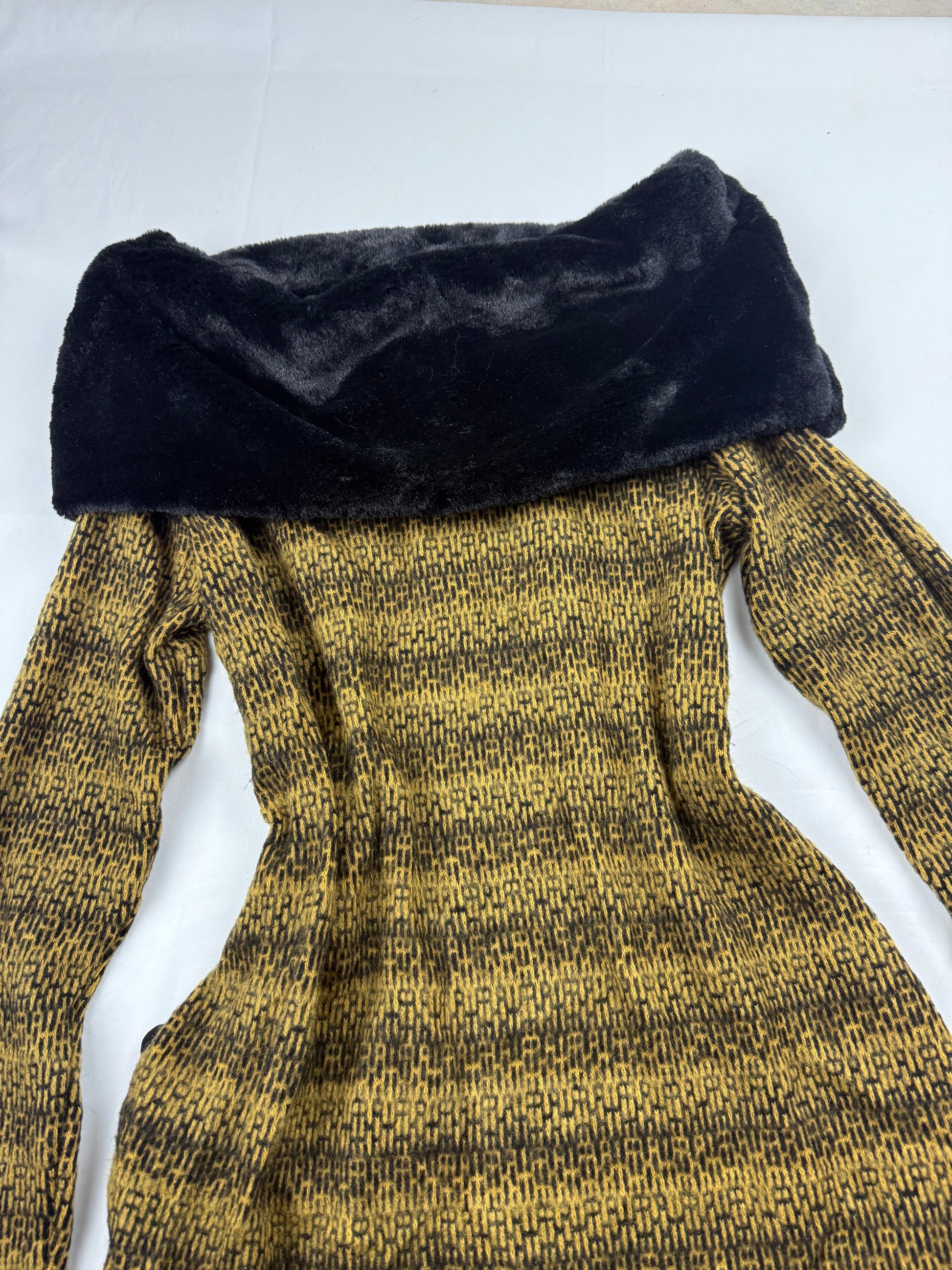 Khaki faux fur large neck knitted jumper dress (S/M)