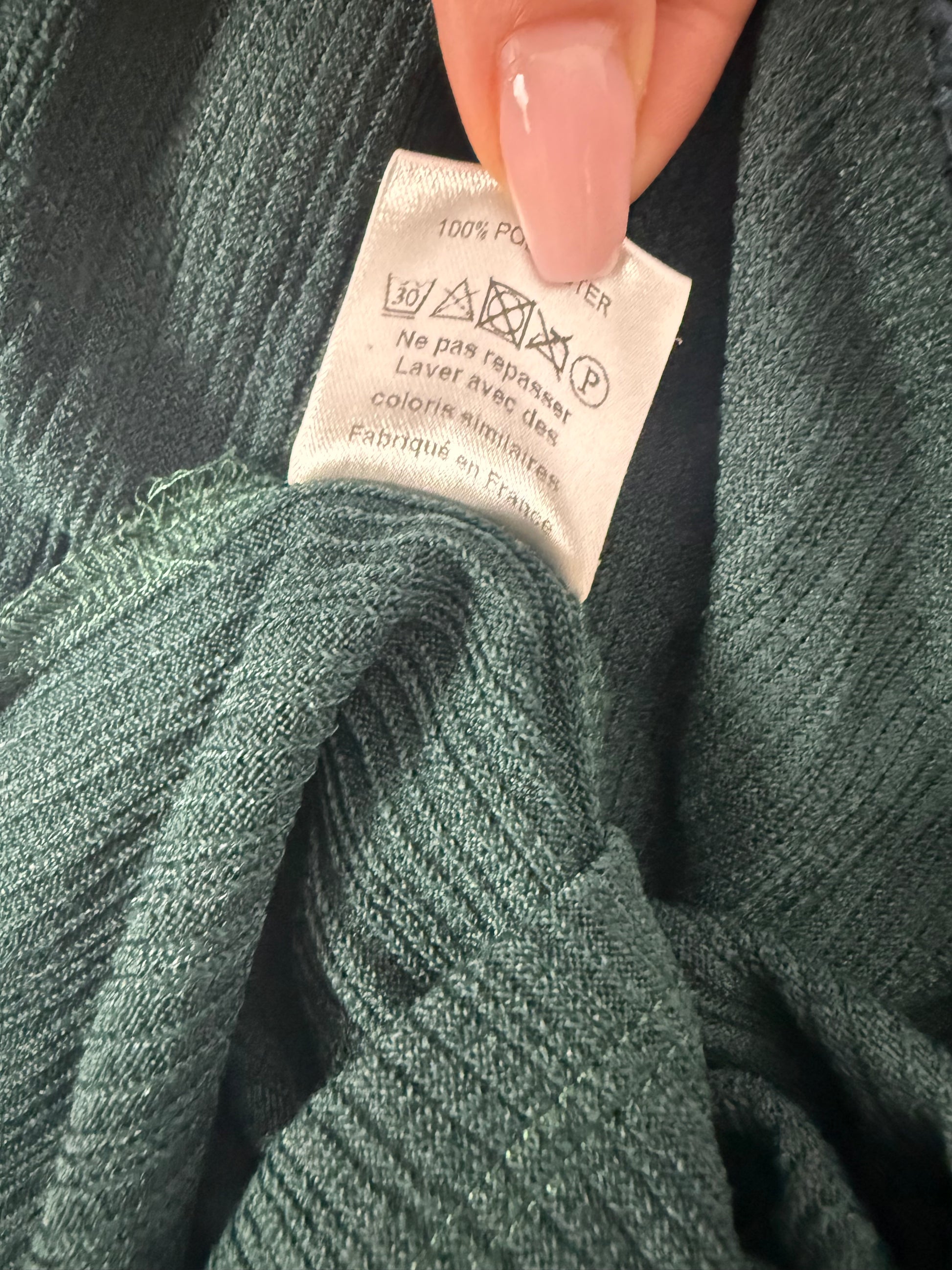 Dark green square neck long sleeves top (S/M)