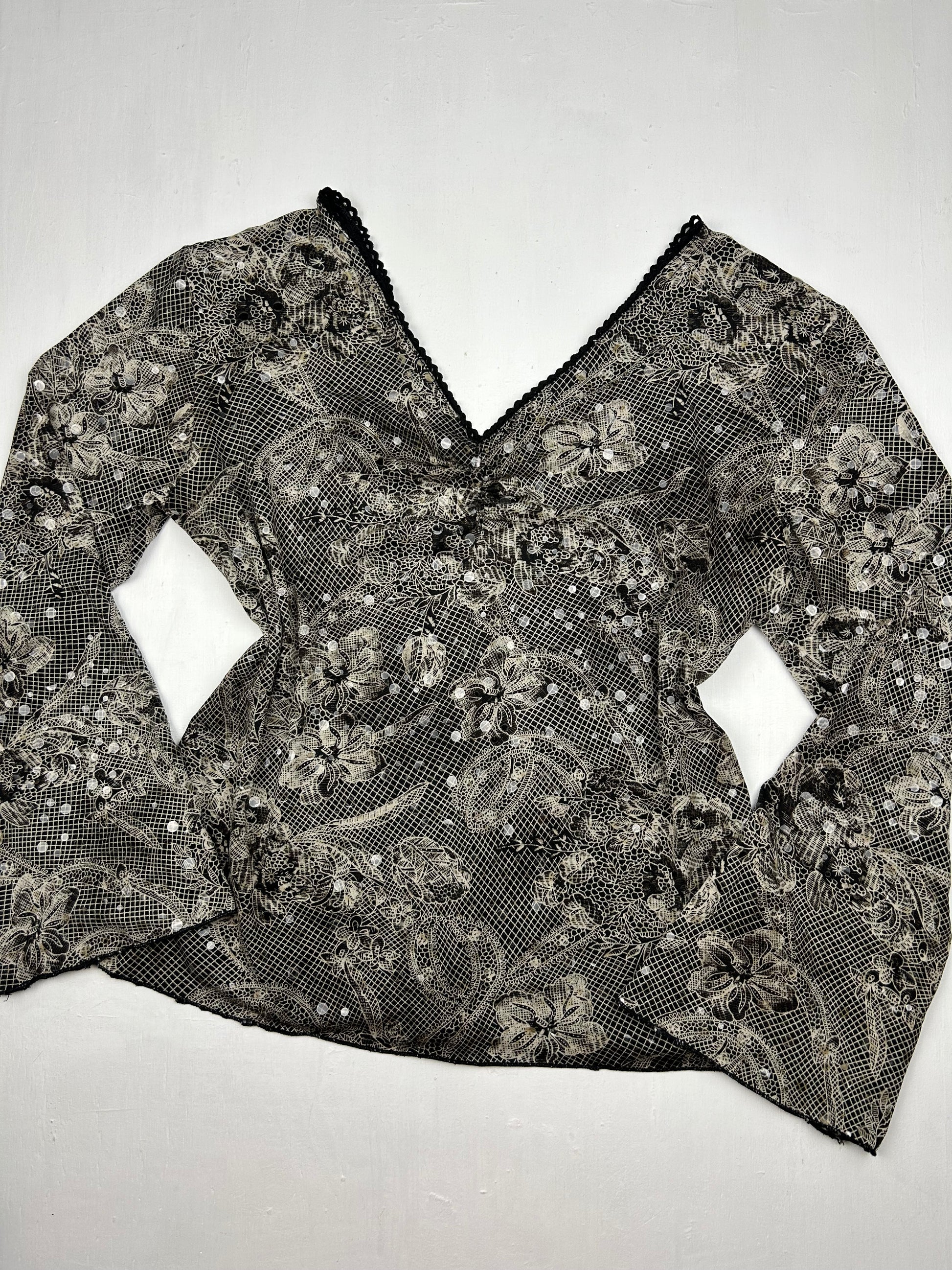 Khaki pearls flared long sleeves top (M/L)