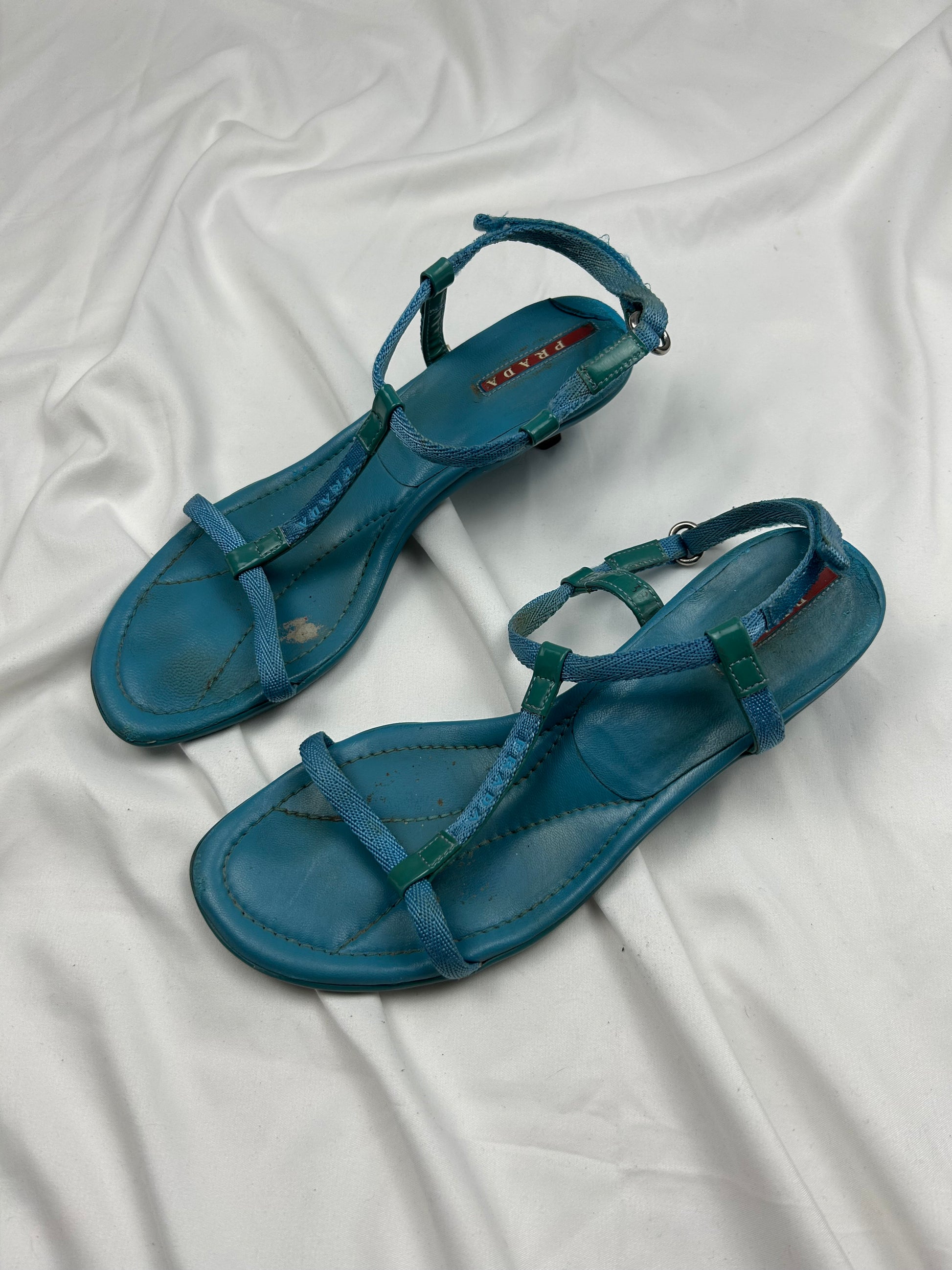 Blue kitten heels sandals (39)