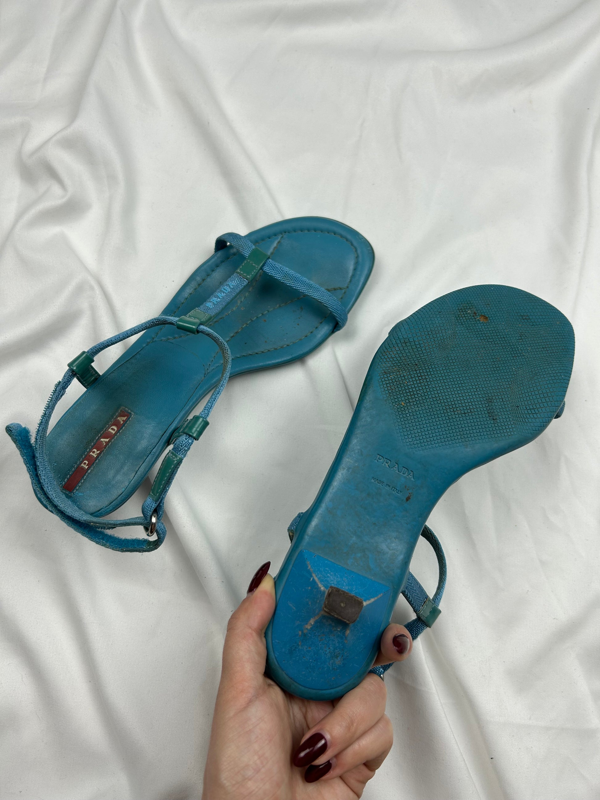 Blue kitten heels sandals (39)