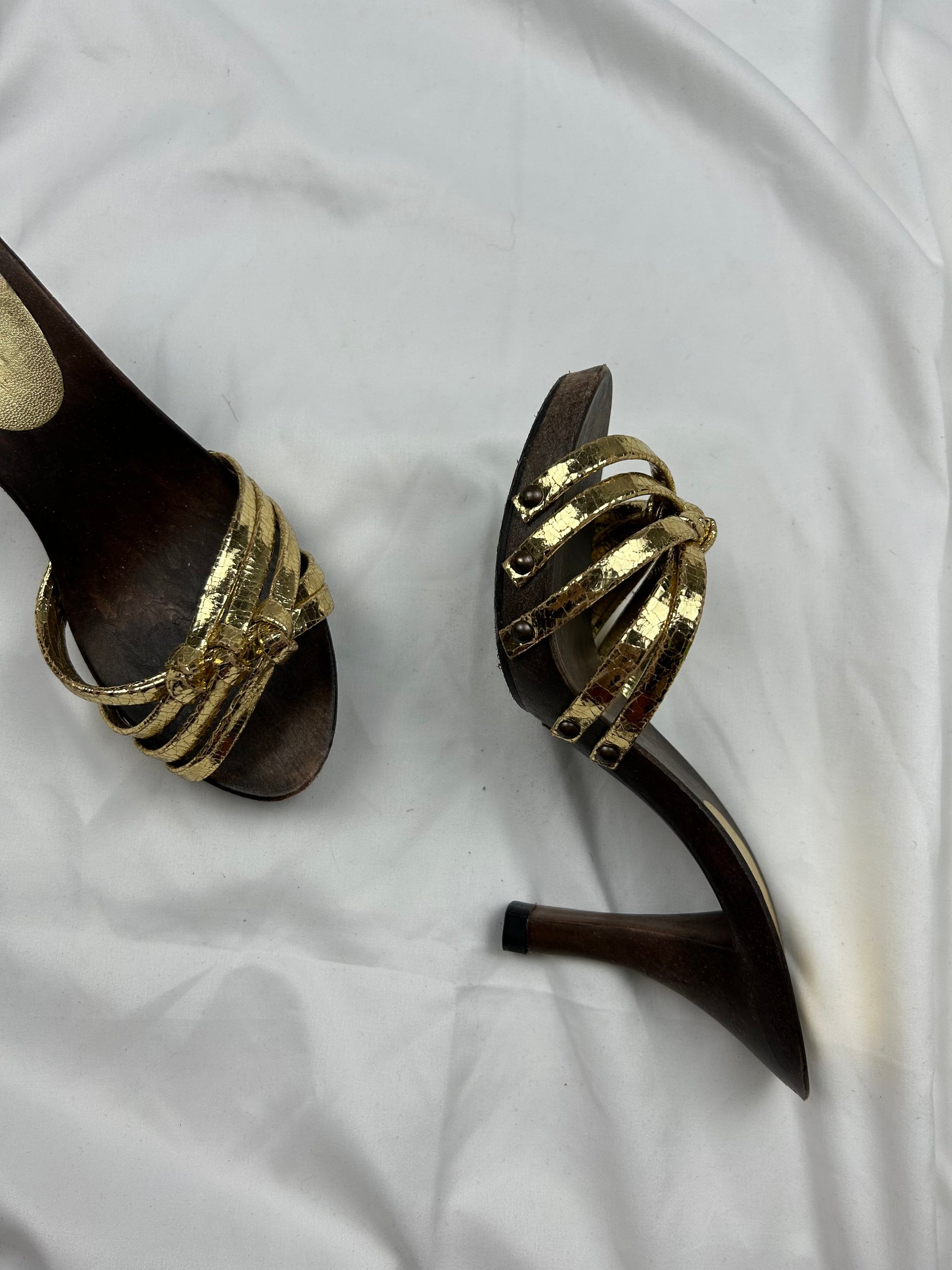 Gold wood heels mules (38)