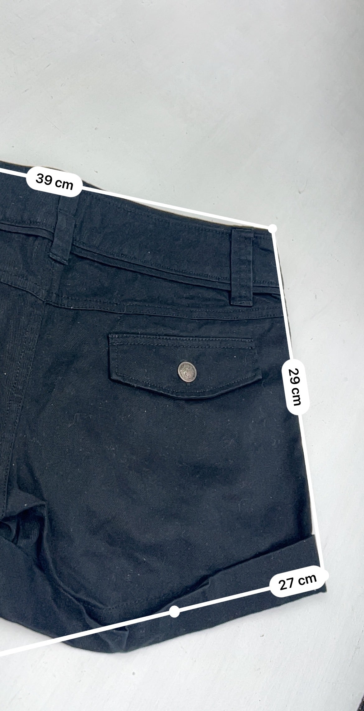 Black office siren low rise mini short (M)