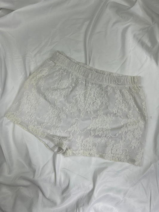 White lace low rise mini short (XS)