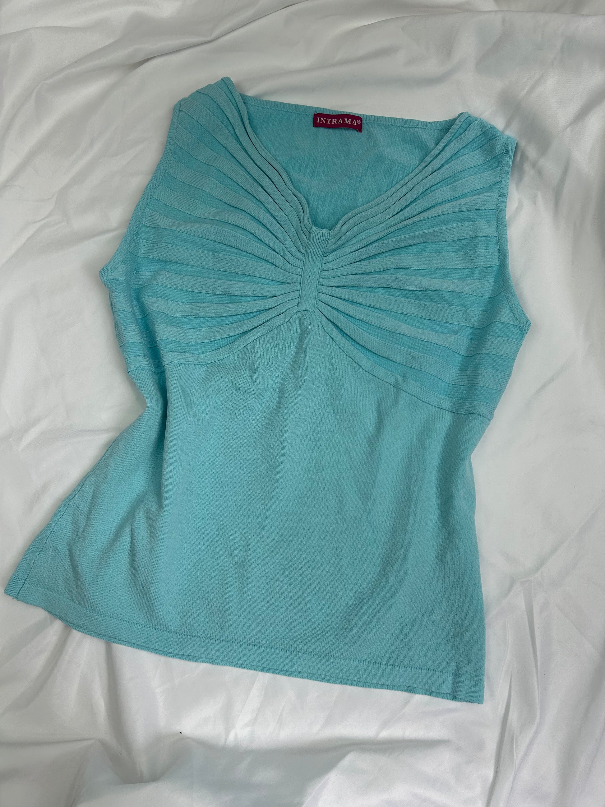 Blue knitted top (M)
