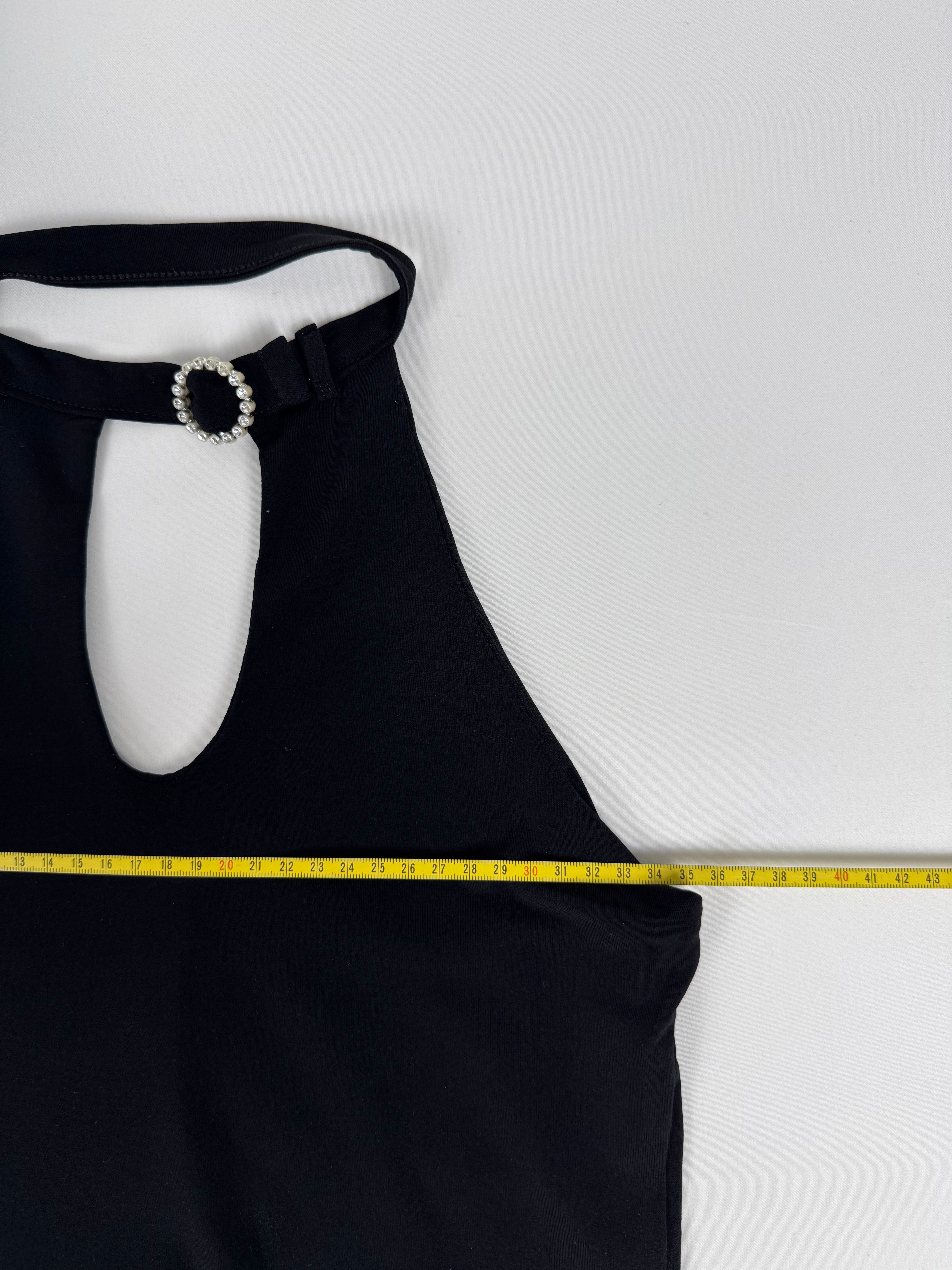 Black night out backless top (S)
