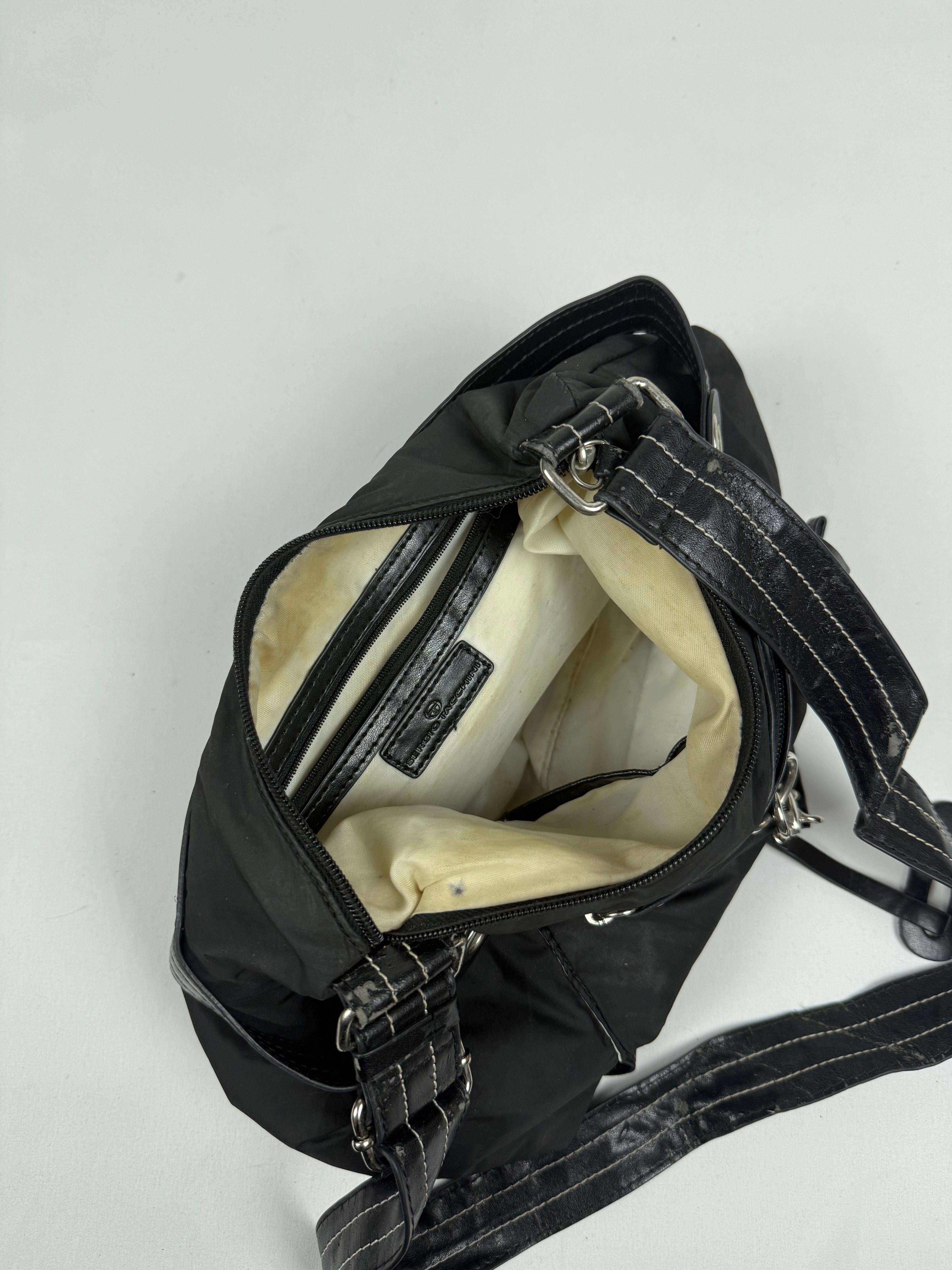 Black besace crossbody bag (30x27cm)