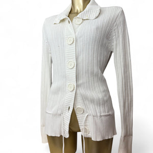 White ribbed buttons up jumper (M)