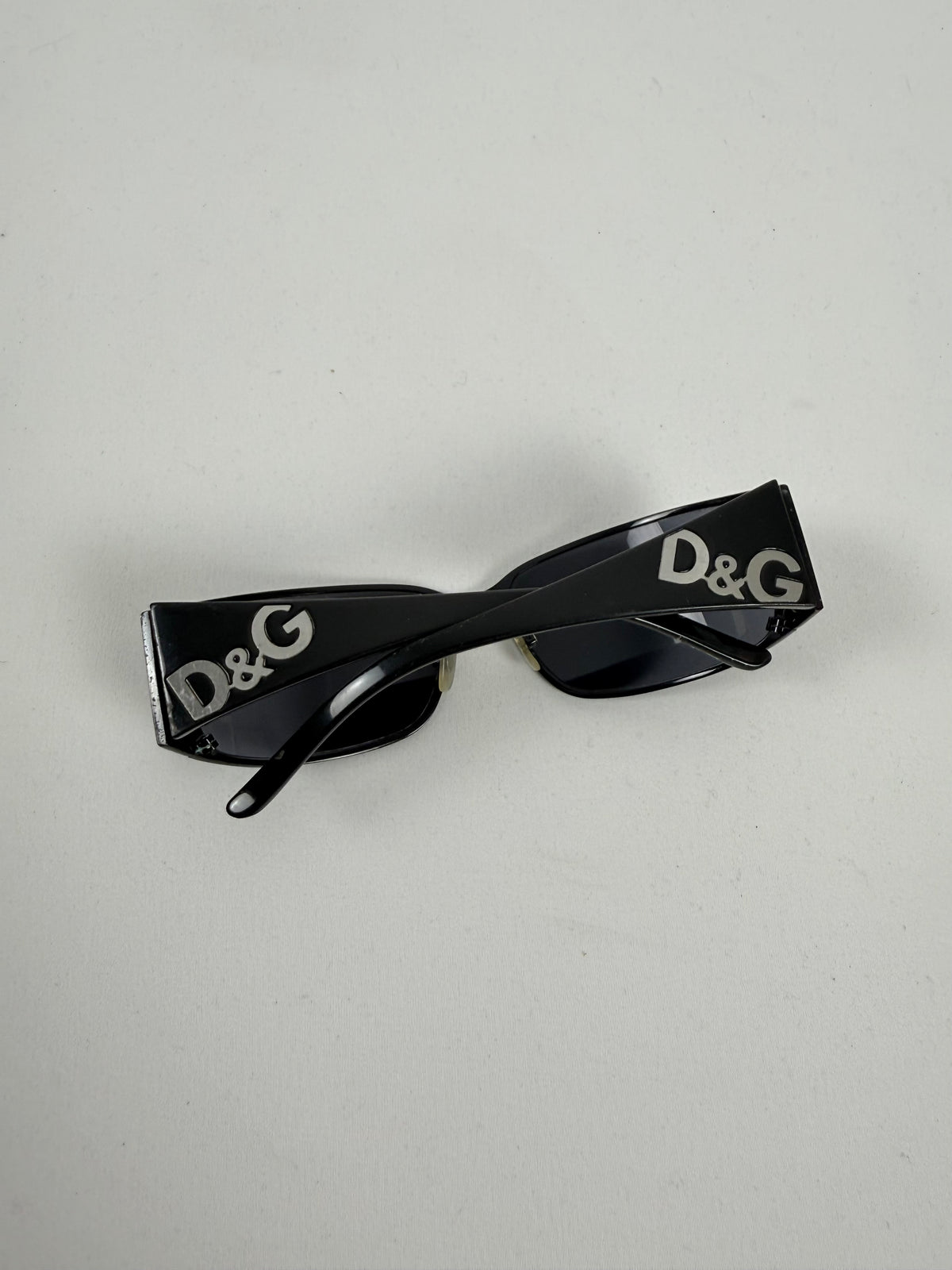 Lunettes de vue grises et argentées pour le bureau