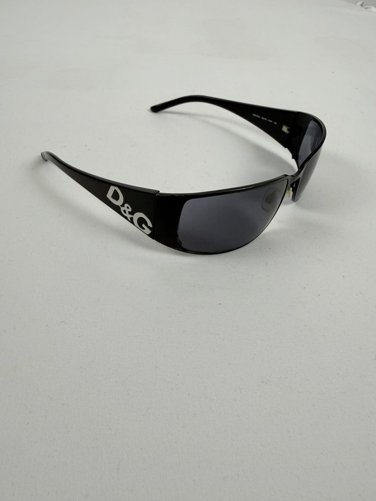 Lunettes de vue grises et argentées pour le bureau