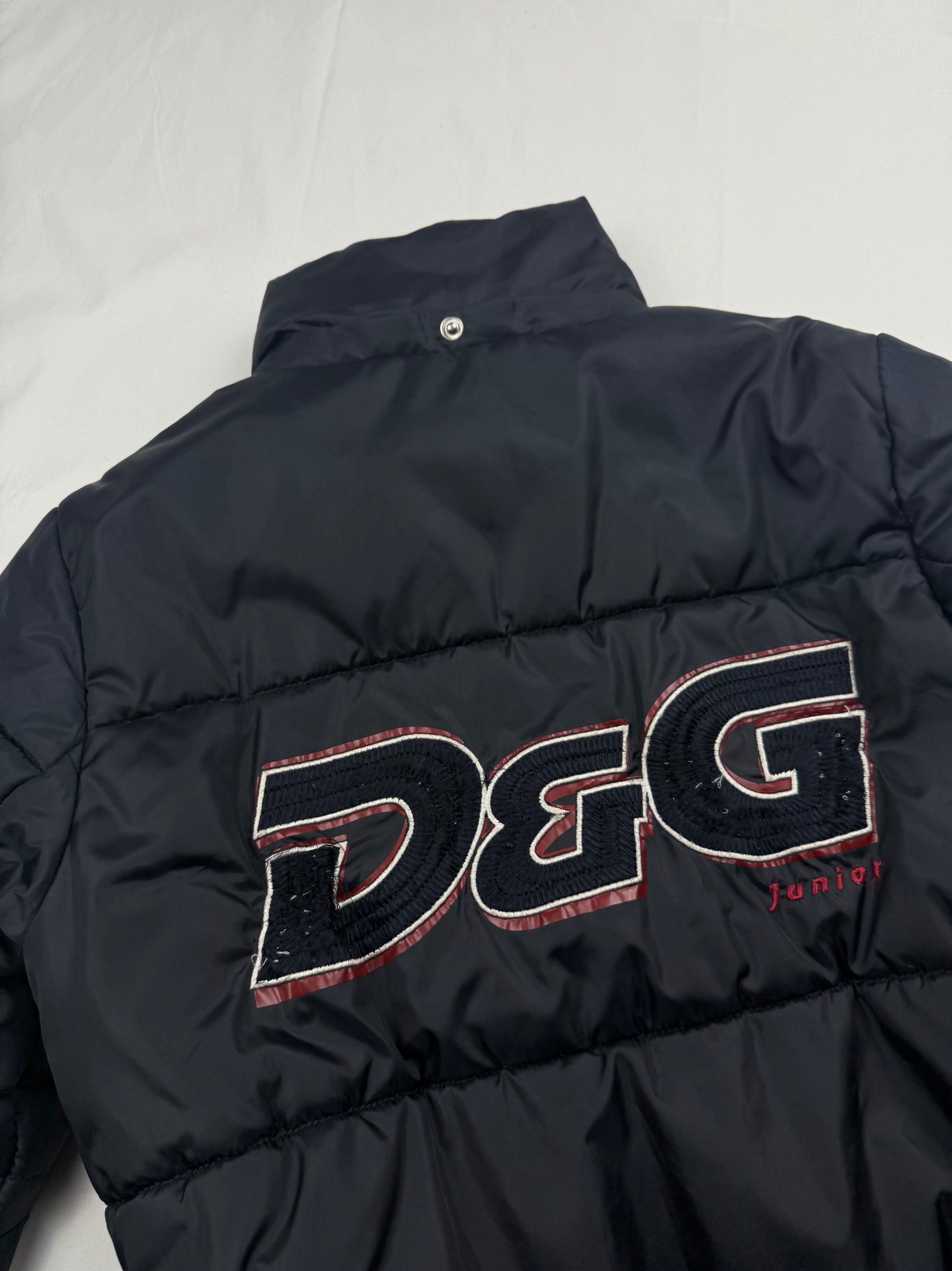 Black spell out logo puffer jacket (XS)