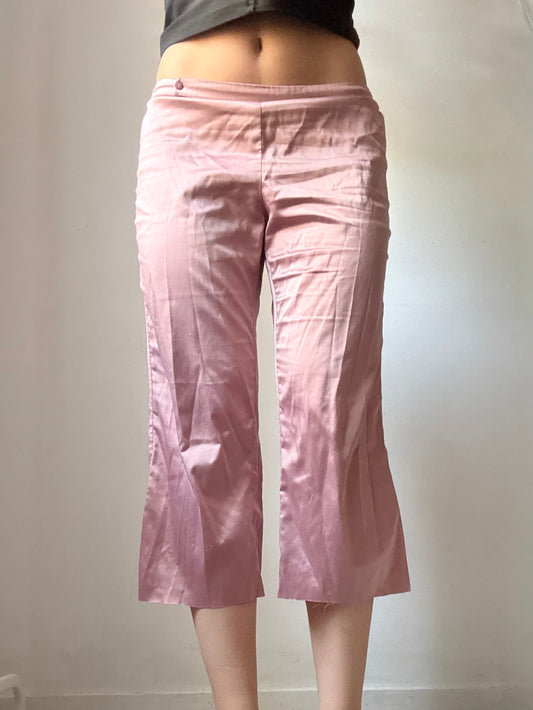 Pink silky low rise capri pants (S/M)