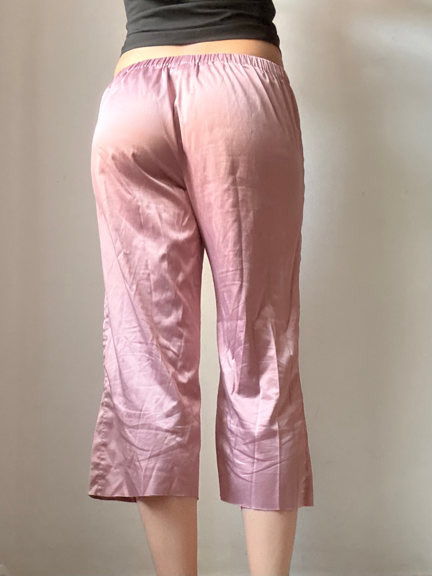 Pink silky low rise capri pants (S/M)
