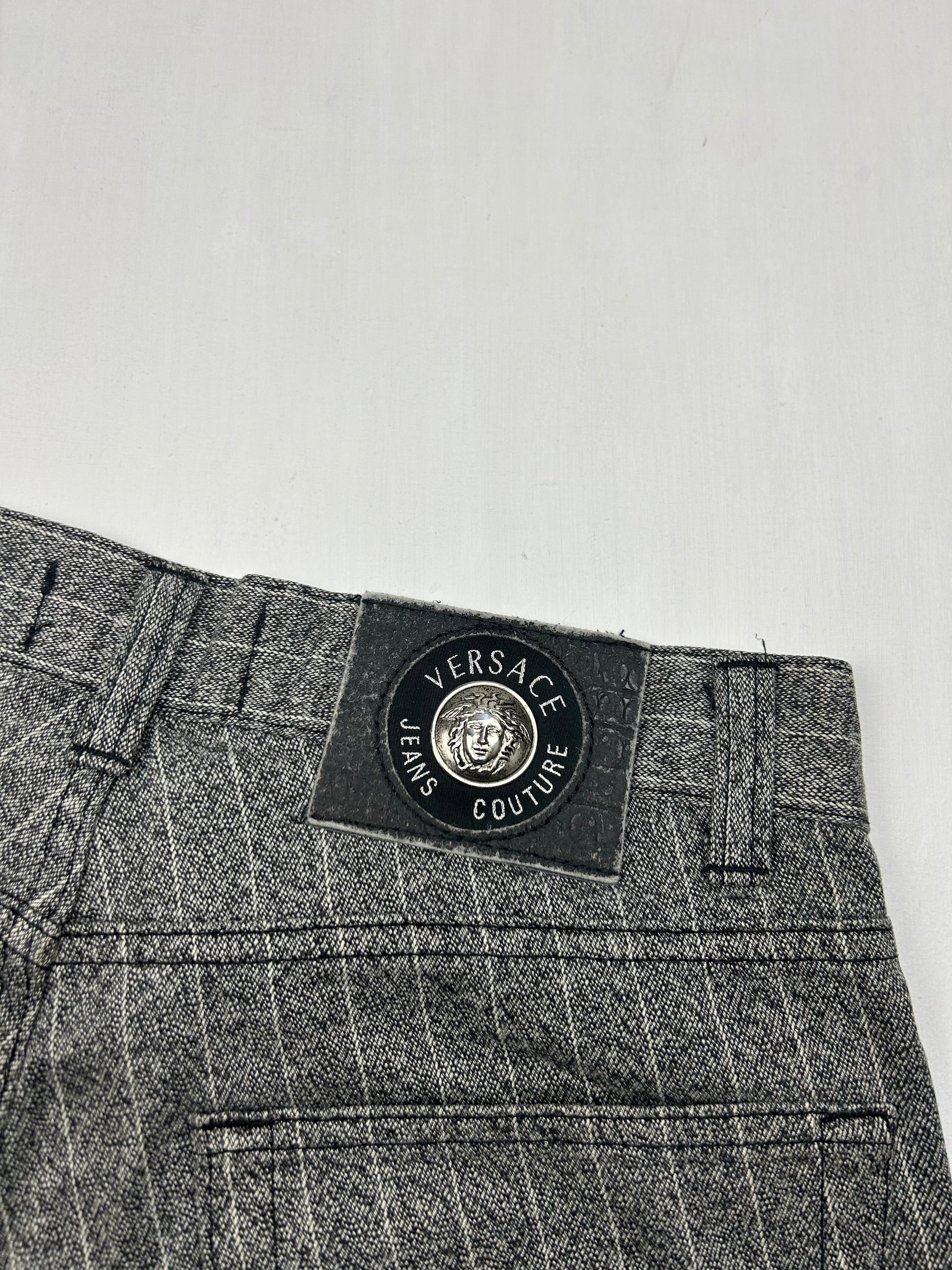Grey striped high rise straight legs pants (M/L)