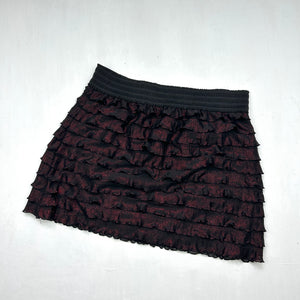 Black & burgundy low rise pleated mini skirt (S)