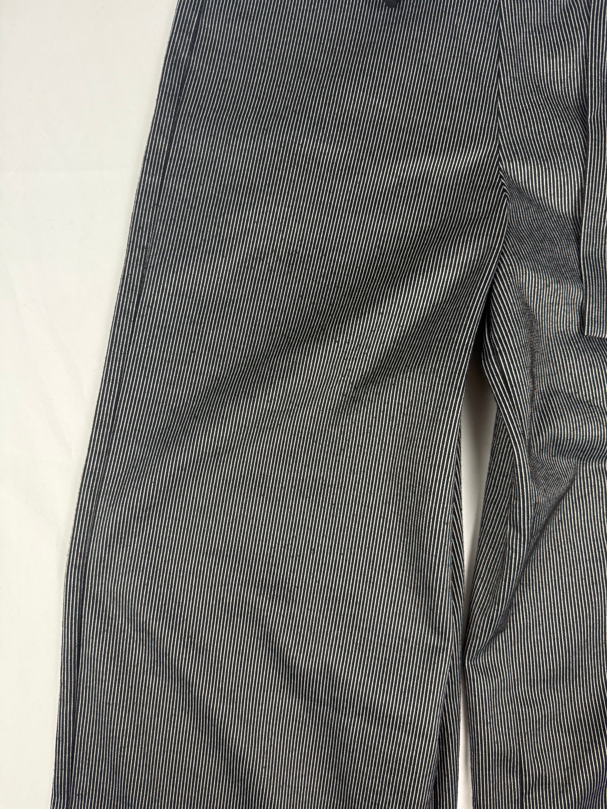 Grey low rise baggy pants with belt (S/M)