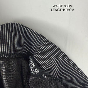 Grey low rise baggy pants with belt (S/M)