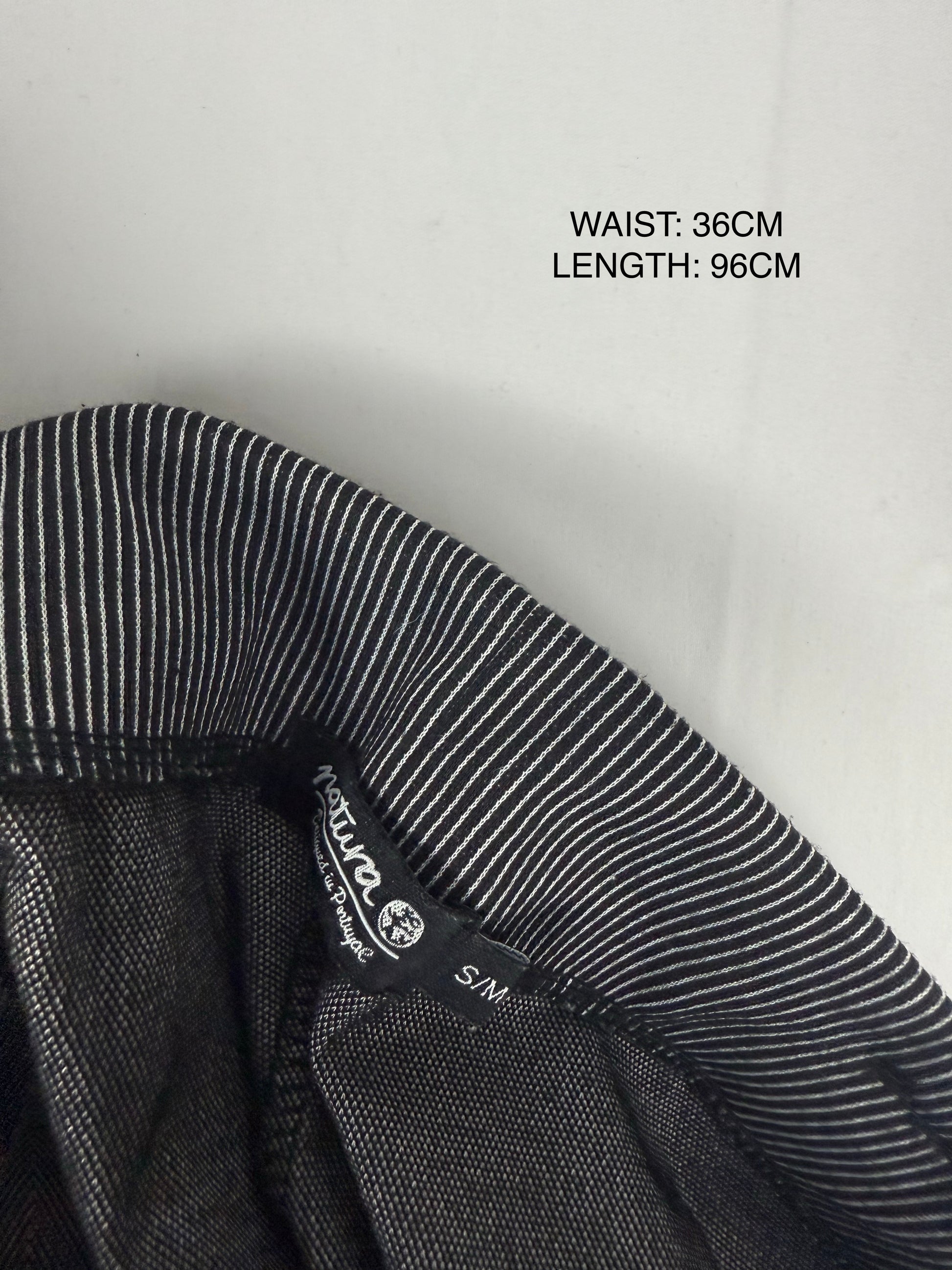 Grey low rise baggy pants with belt (S/M)