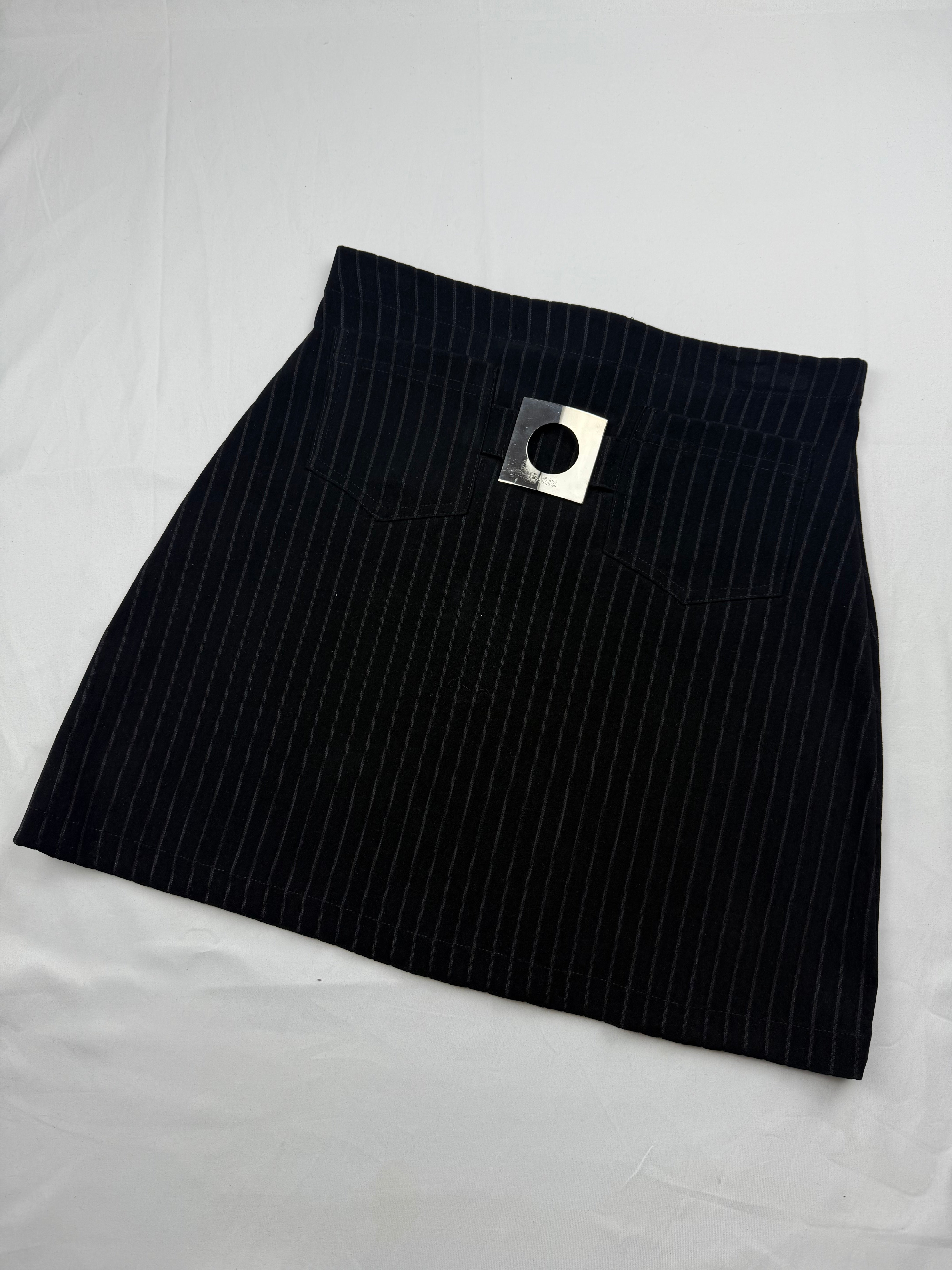 Black striped buckle belt office siren mini skirt (S)