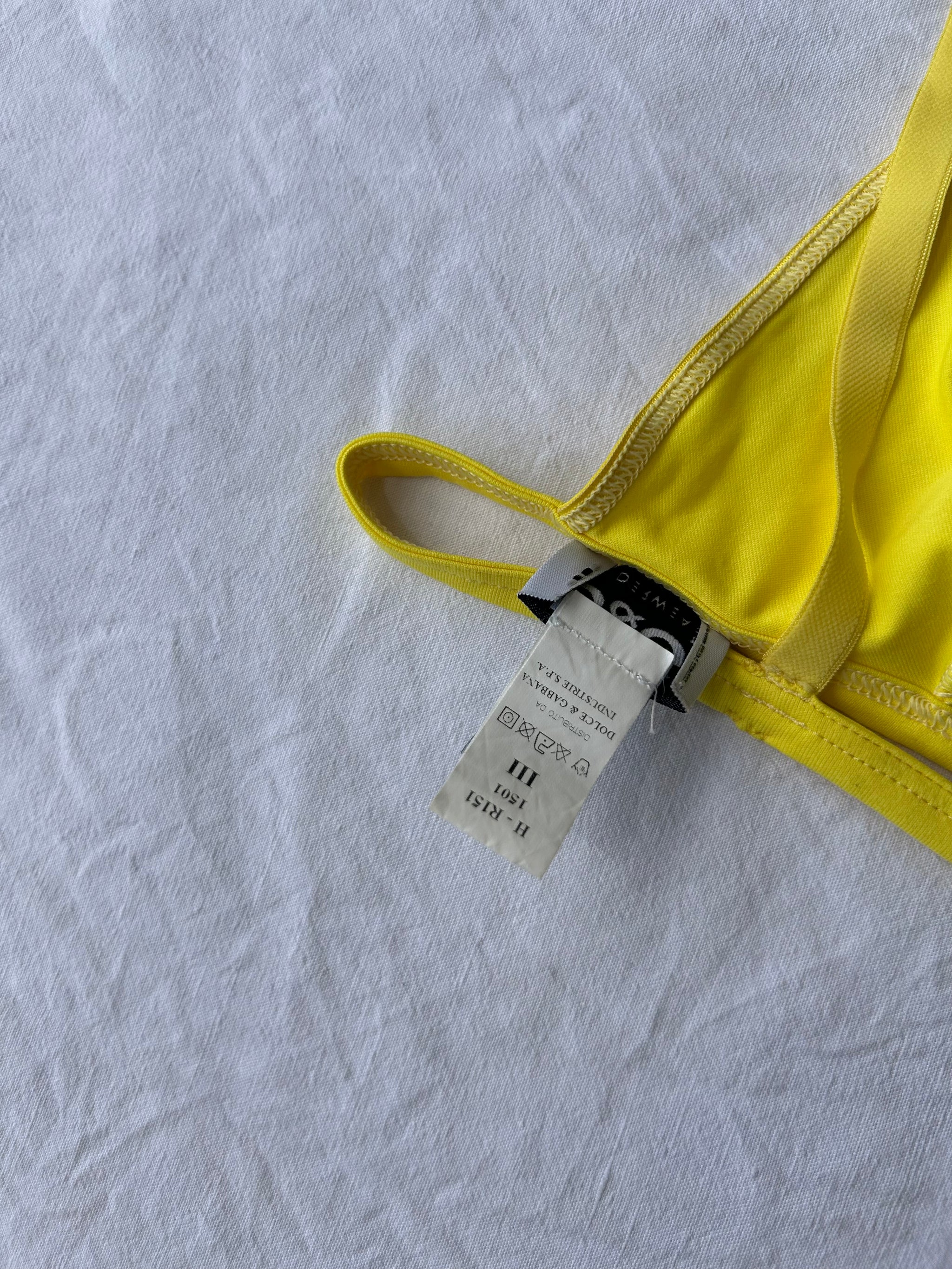 Yellow lycra vintage bralette (S/M)