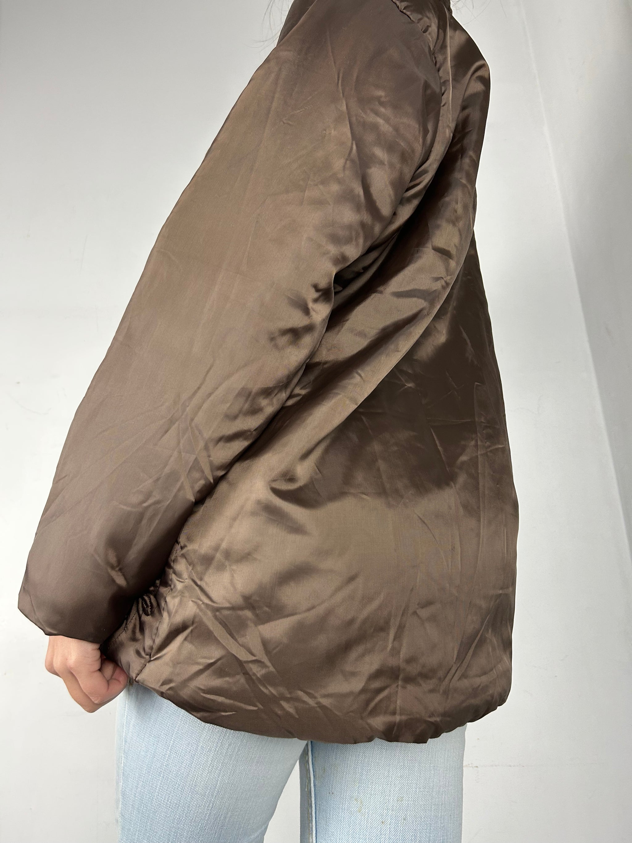 Brown lightweight embroidered puffer jacket (XL)