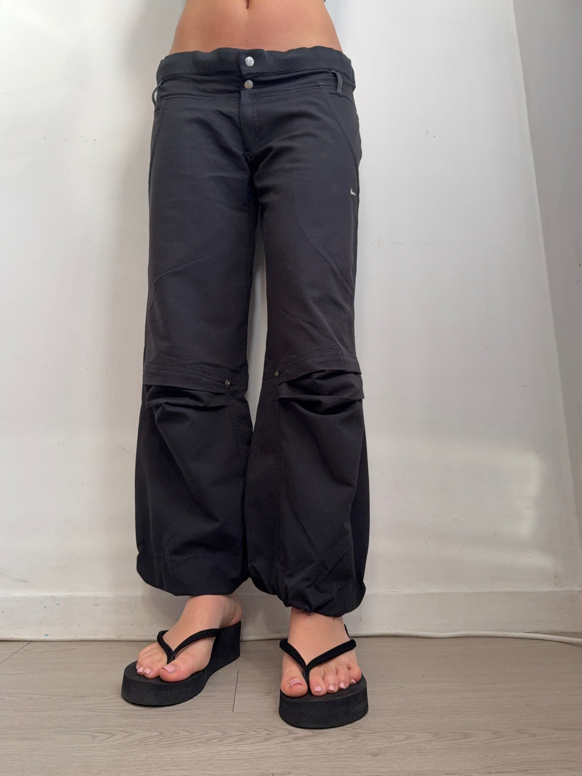 Pantalon droit taille basse en jean noir (XS)