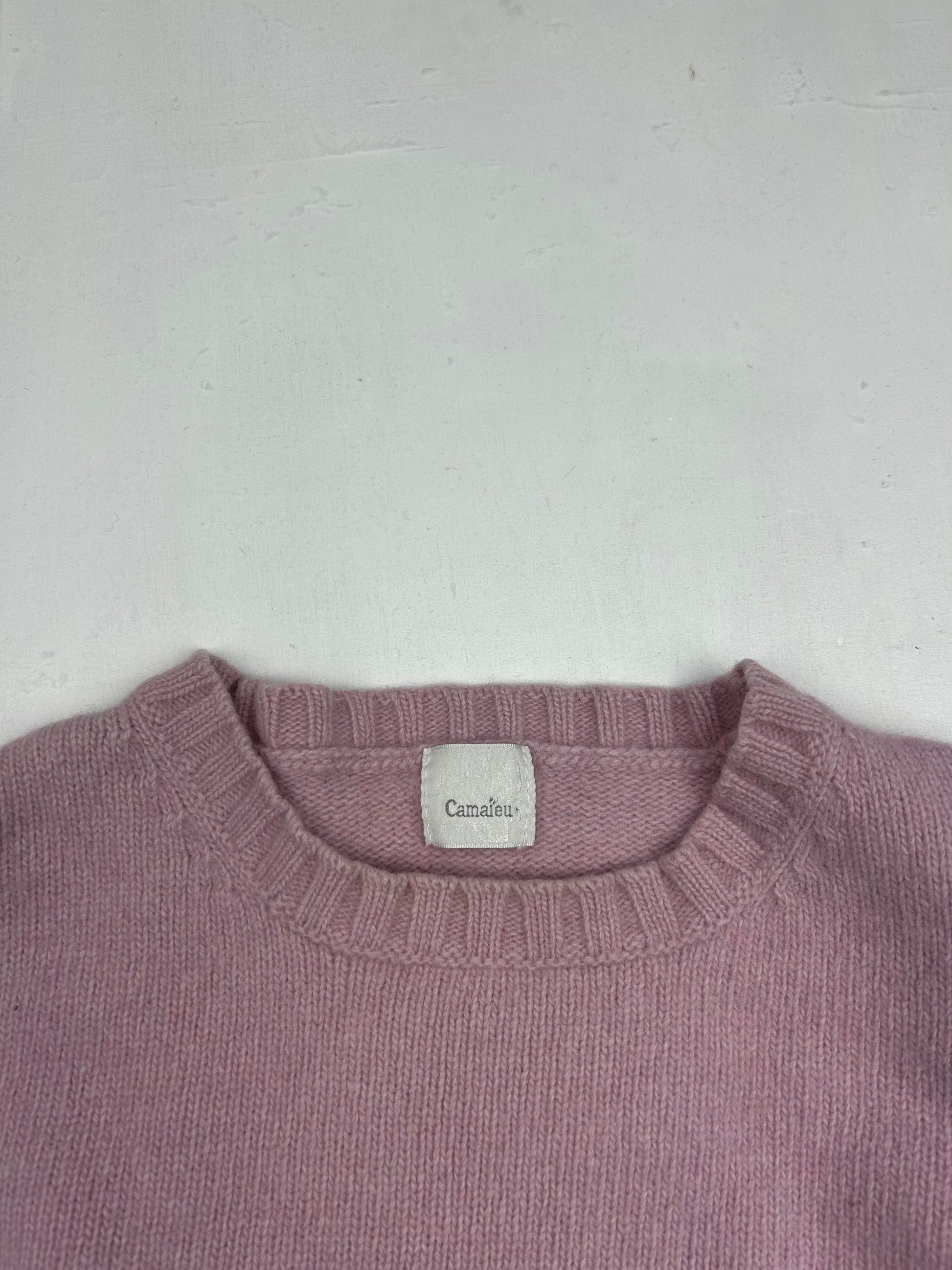 Baby pink wool round neck  jumper (S/M)